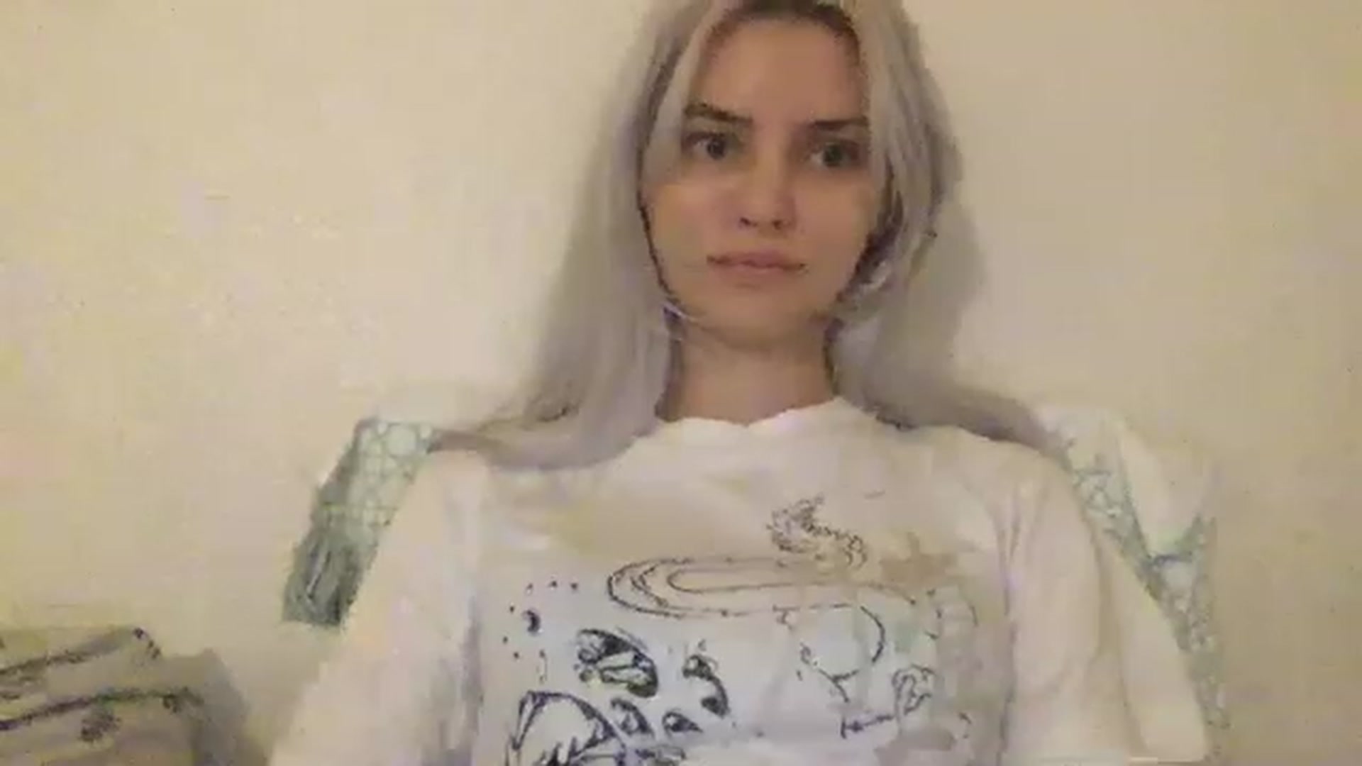 Gallery image thumbnail from LLuckyGirl's myfreecams stream on, 03/30/2023, 01:00 image 5 of 20