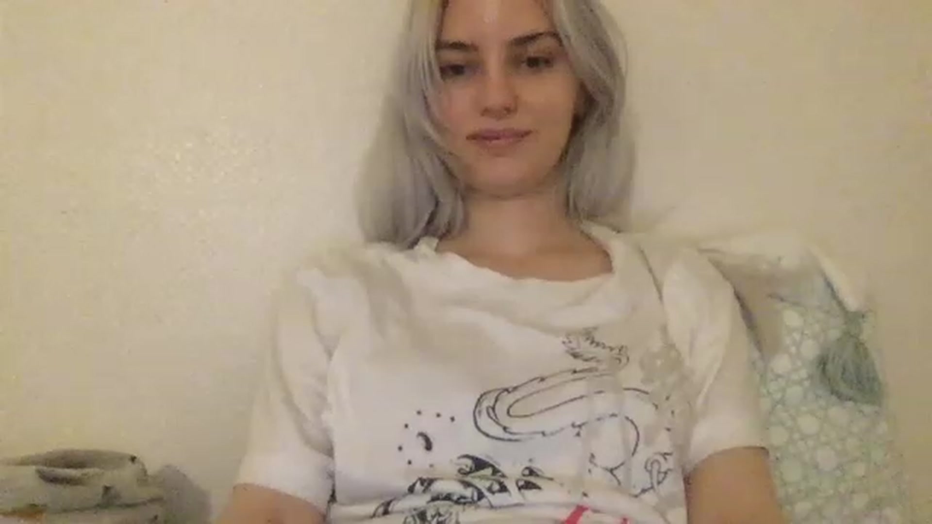 Gallery image thumbnail from LLuckyGirl's myfreecams stream on, 04/01/2023, 01:28 image 20 of 20