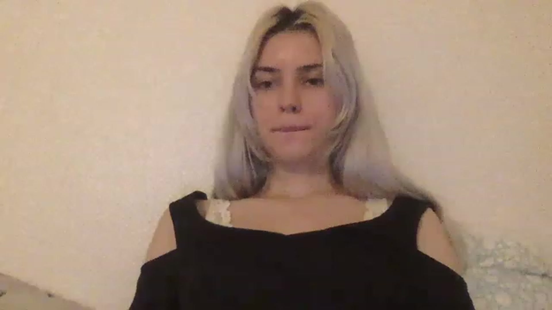 Gallery image thumbnail from LLuckyGirl's myfreecams stream on, 04/11/2023, 23:39 image 20 of 20
