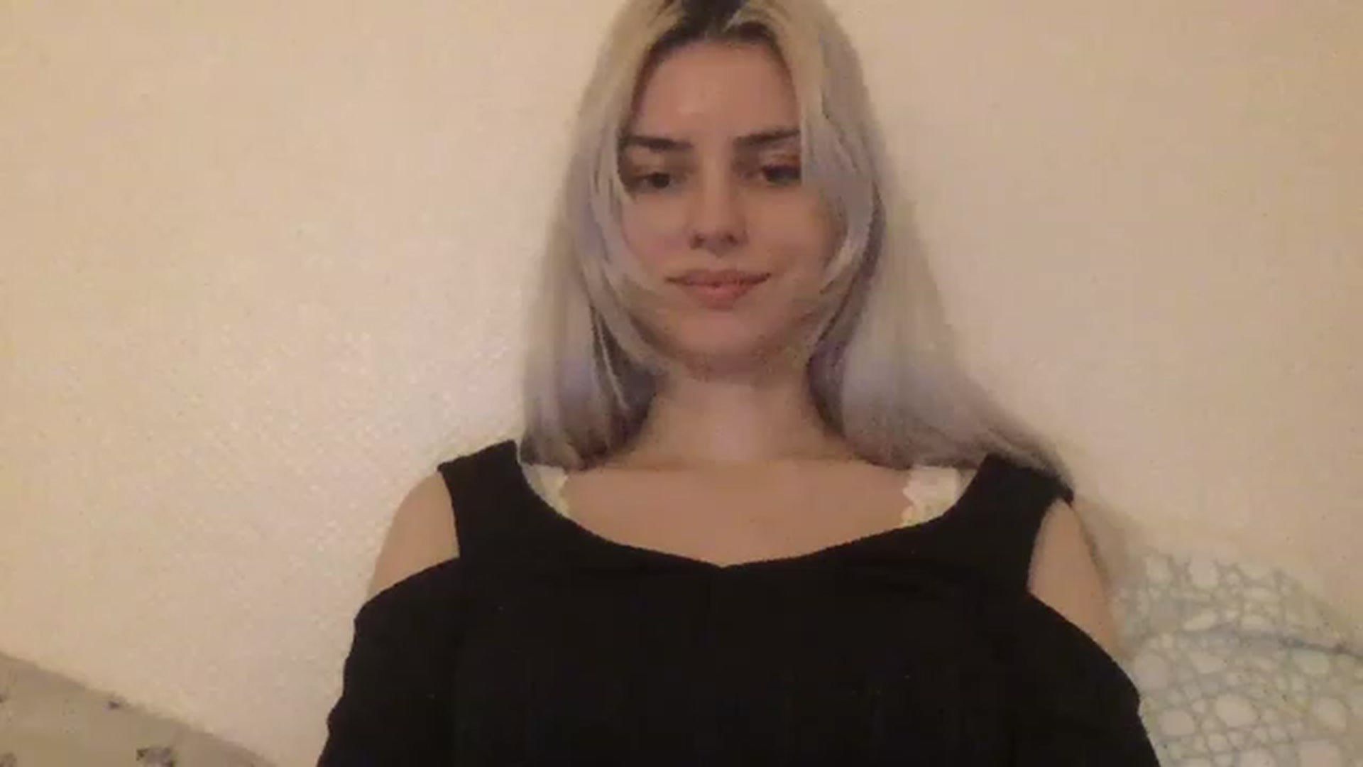 Gallery image thumbnail from LLuckyGirl's myfreecams stream on, 04/11/2023, 23:39 image 3 of 20