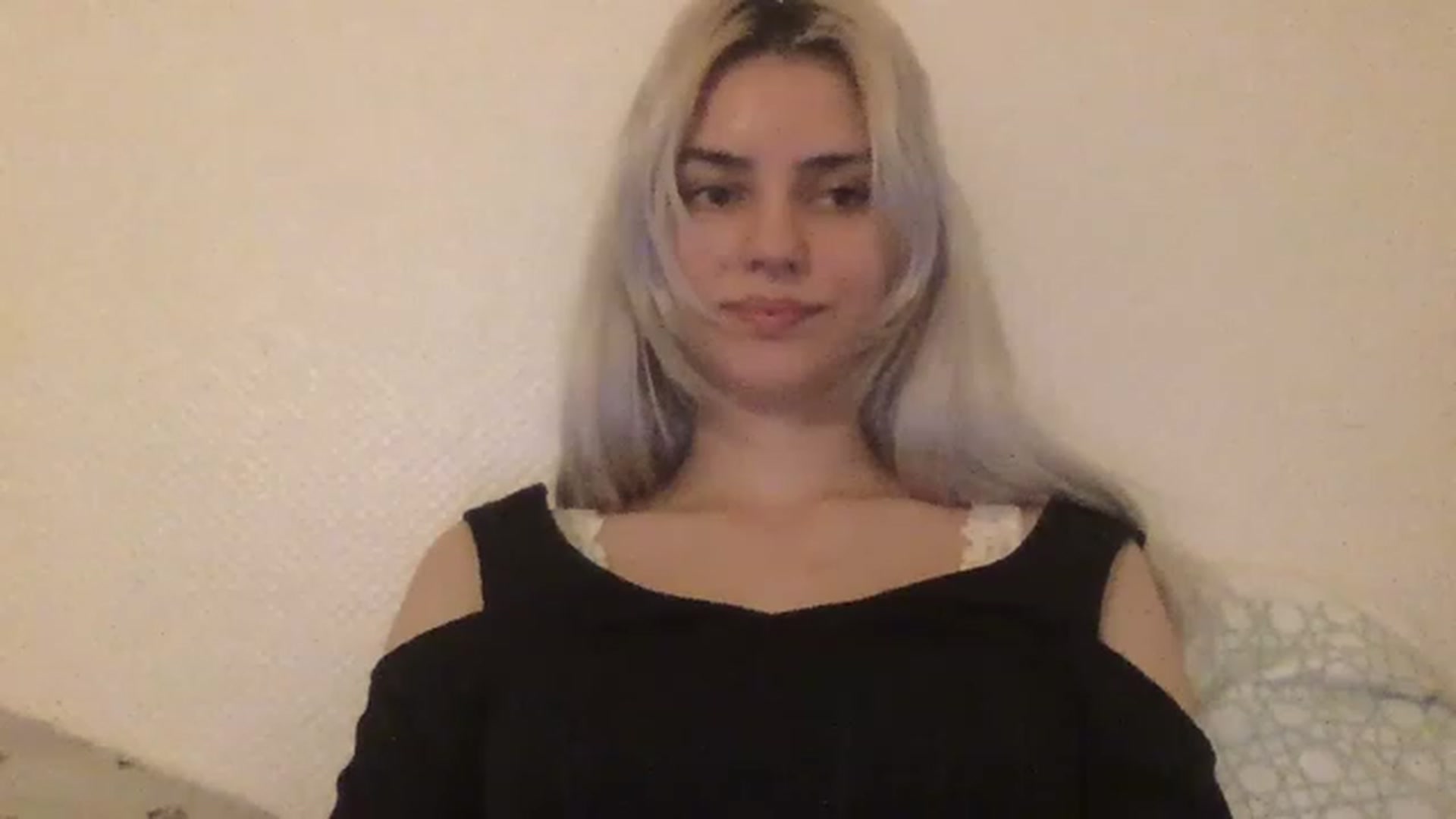 Gallery image thumbnail from LLuckyGirl's myfreecams stream on, 04/11/2023, 23:39 image 5 of 20