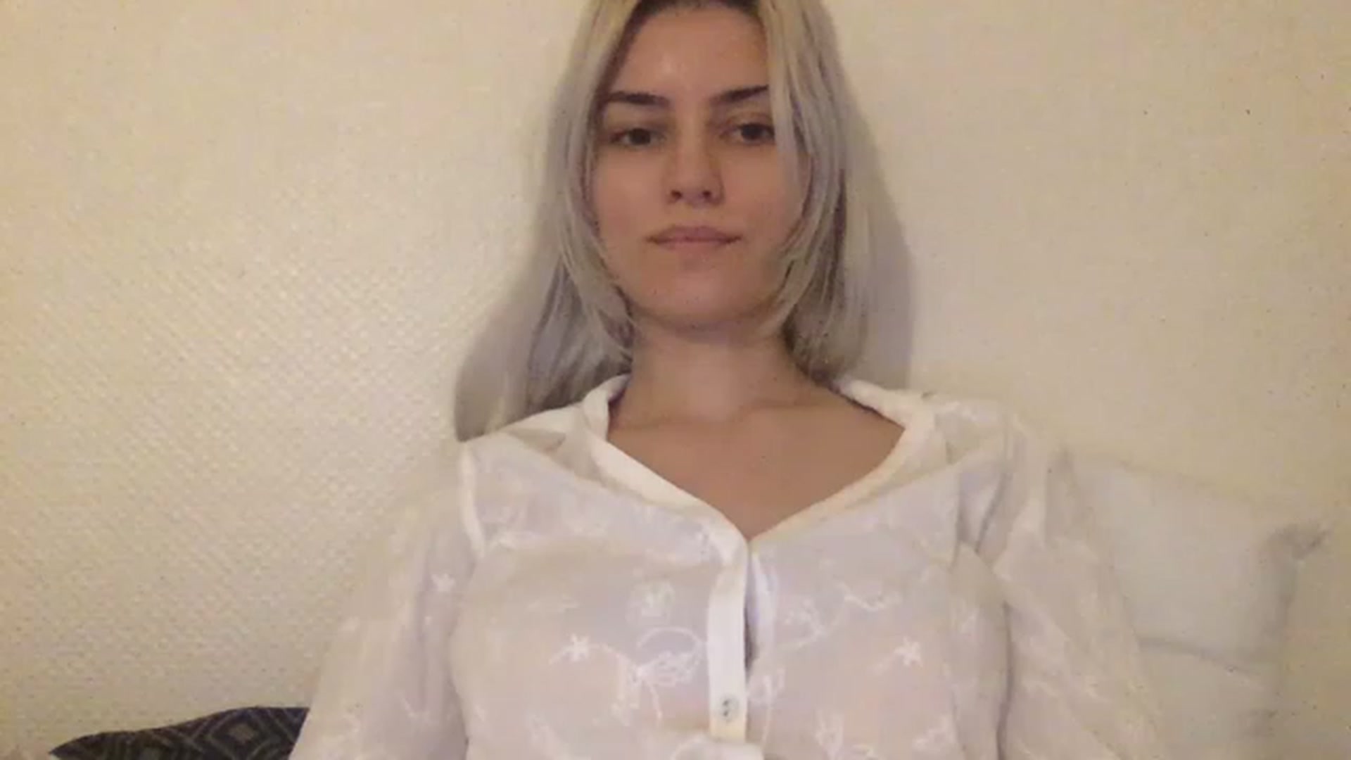 Gallery image thumbnail from LLuckyGirl's myfreecams stream on, 04/14/2023, 24:02 image 7 of 20
