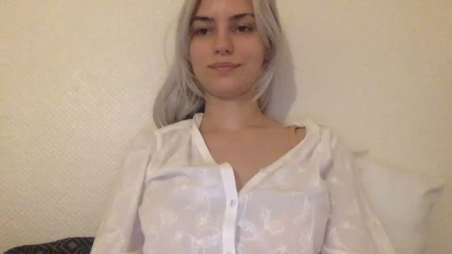 Gallery image thumbnail from LLuckyGirl's myfreecams stream on, 04/14/2023, 24:02 image 12 of 20