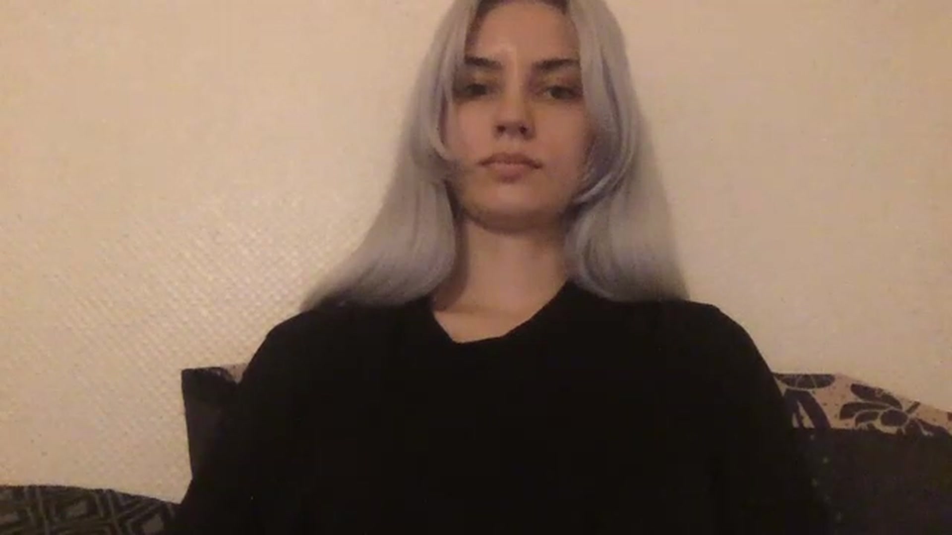 Gallery image thumbnail from LLuckyGirl's myfreecams stream on, 04/24/2023, 24:16 image 19 of 20