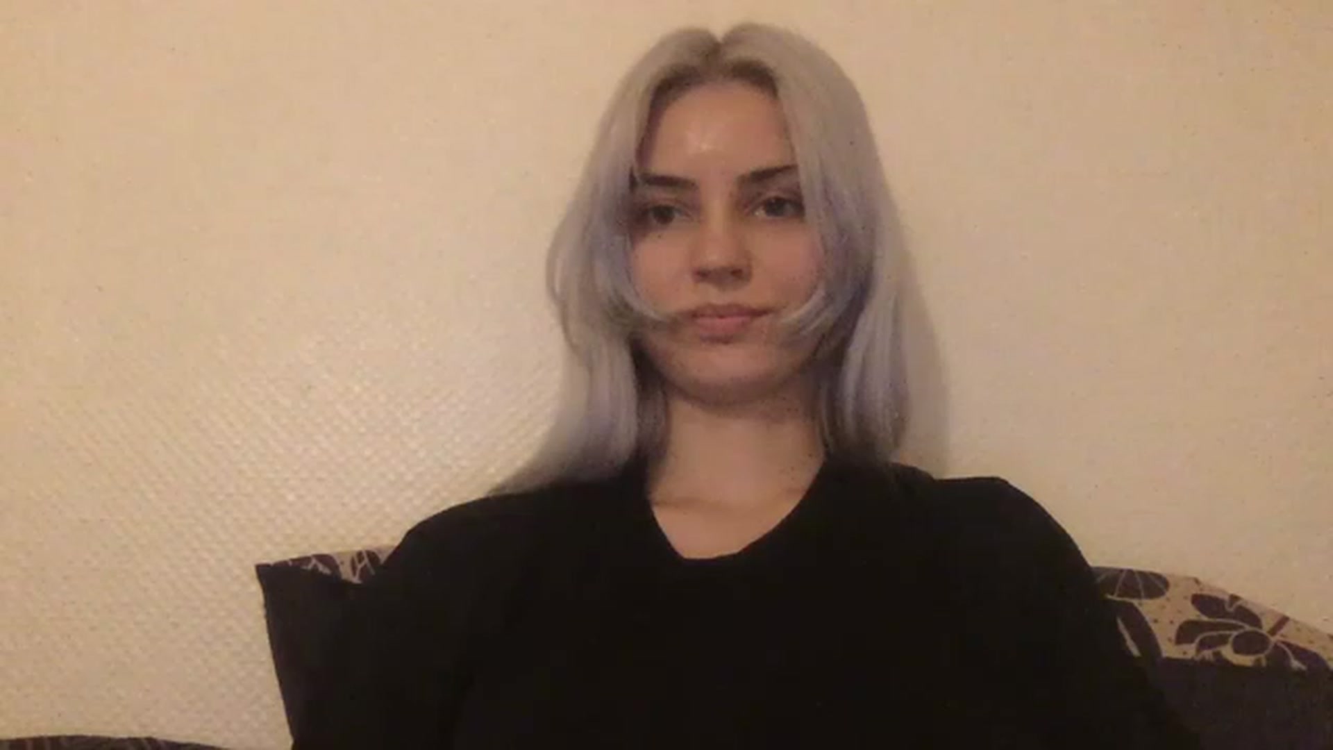 Gallery image thumbnail from LLuckyGirl's myfreecams stream on, 04/24/2023, 24:16 image 1 of 20