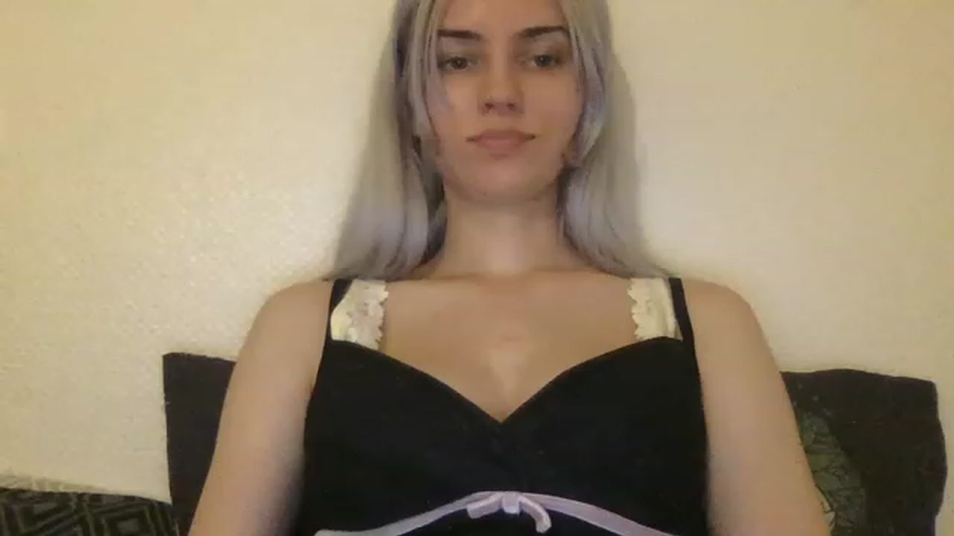 Gallery image thumbnail from LLuckyGirl's myfreecams stream on, 06/13/2023, 23:43 image 12 of 20