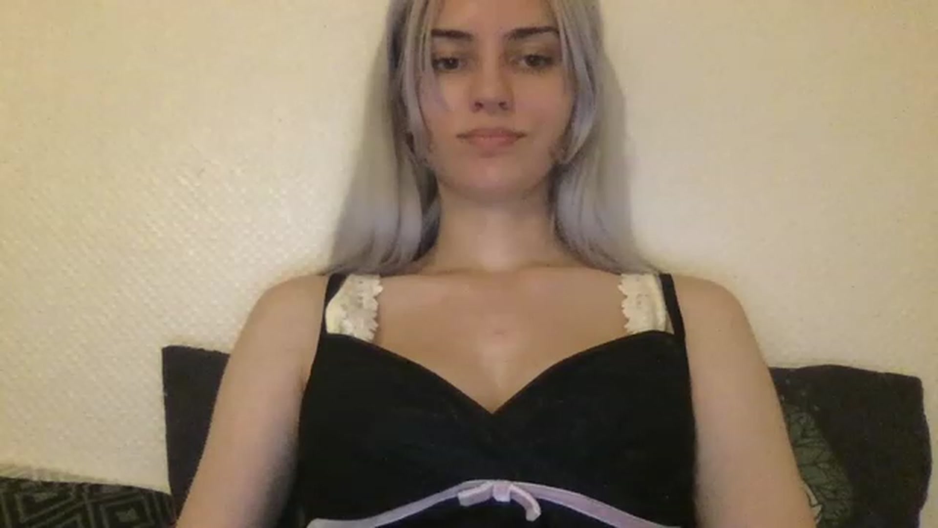 Gallery image thumbnail from LLuckyGirl's myfreecams stream on, 06/13/2023, 23:43 image 14 of 20