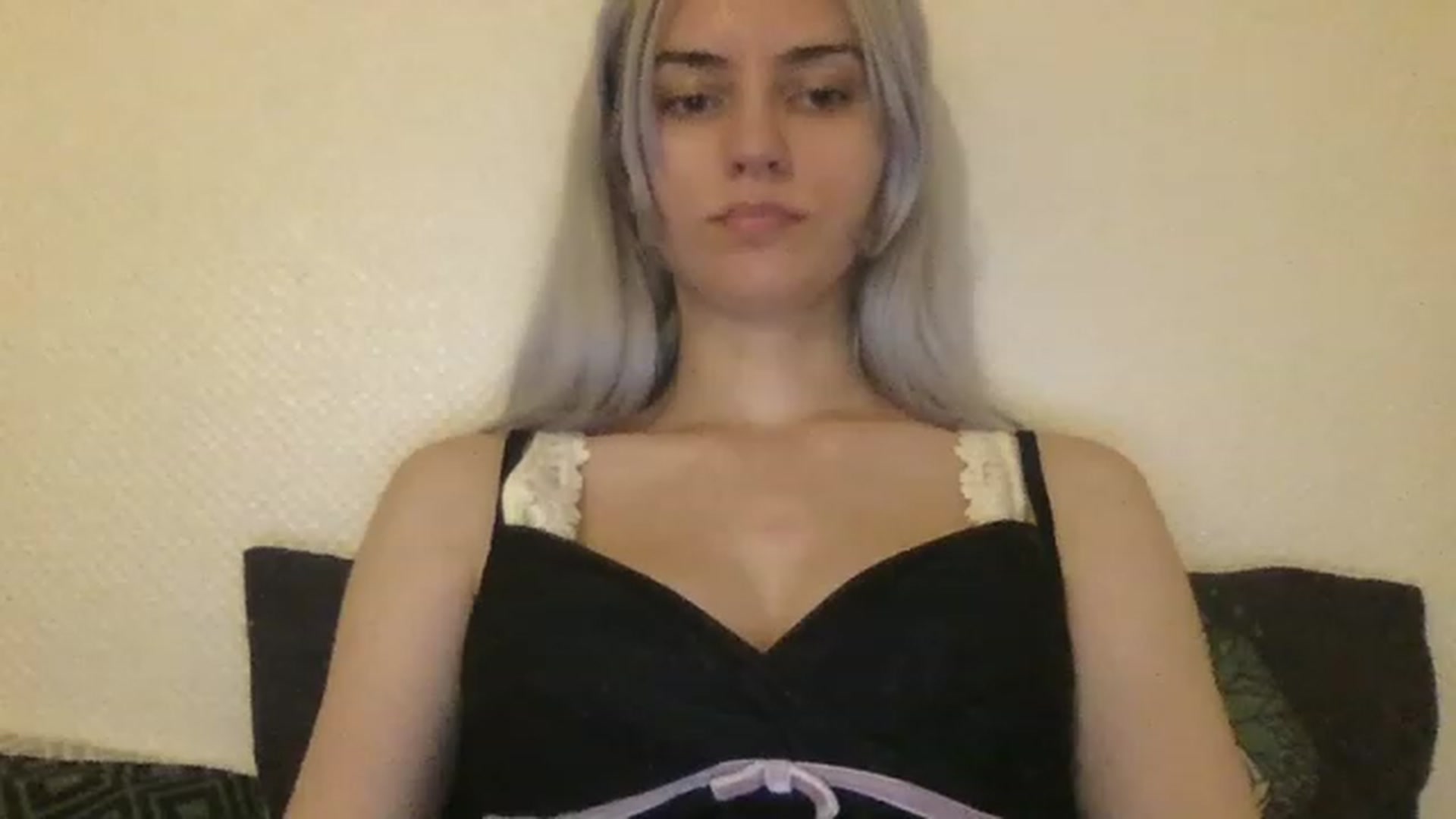 Gallery image thumbnail from LLuckyGirl's myfreecams stream on, 06/13/2023, 23:43 image 9 of 20