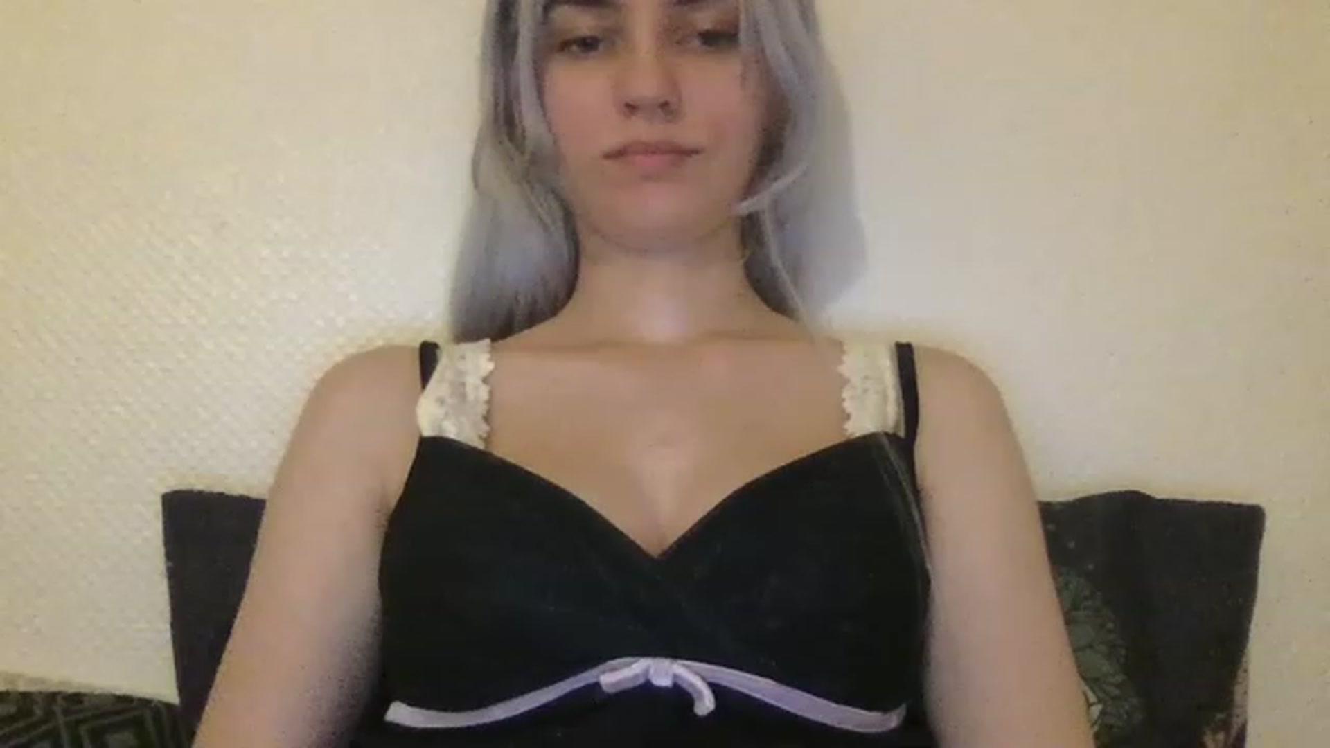 Gallery image thumbnail from LLuckyGirl's myfreecams stream on, 06/14/2023, 24:03 image 7 of 20