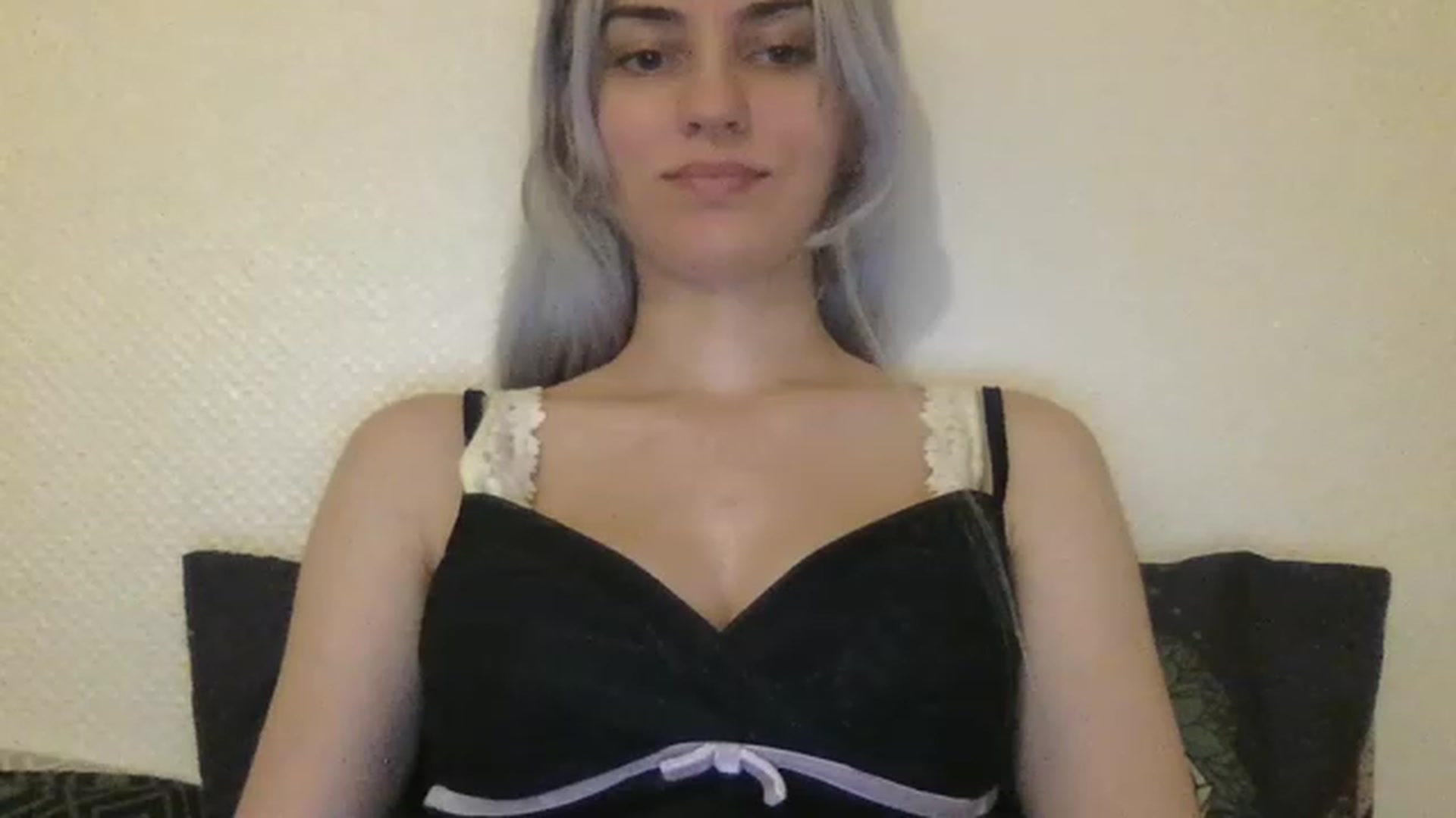 Gallery image thumbnail from LLuckyGirl's myfreecams stream on, 06/14/2023, 24:03 image 5 of 20