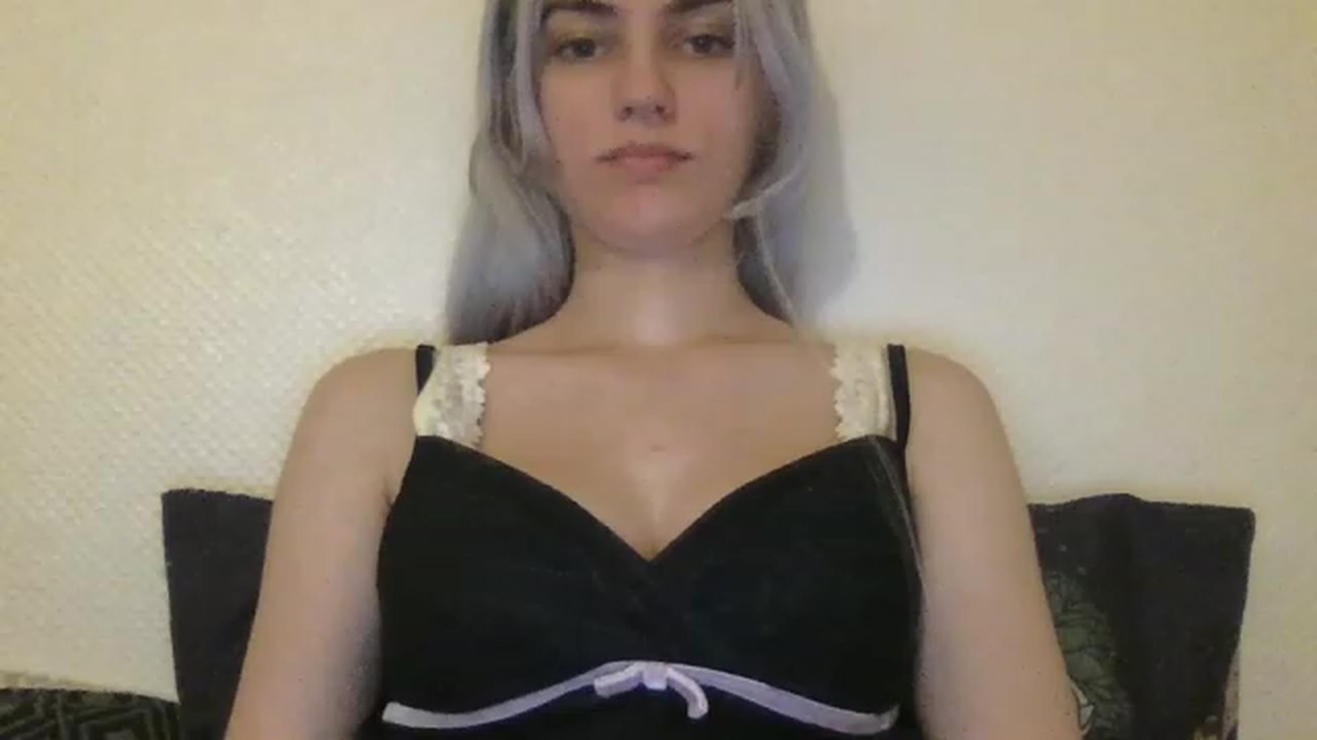 Gallery image thumbnail from LLuckyGirl's myfreecams stream on, 06/14/2023, 24:03 image 6 of 20