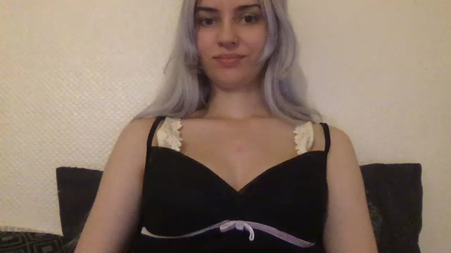 Gallery image thumbnail from LLuckyGirl's myfreecams stream on, 06/14/2023, 01:59 image 8 of 20