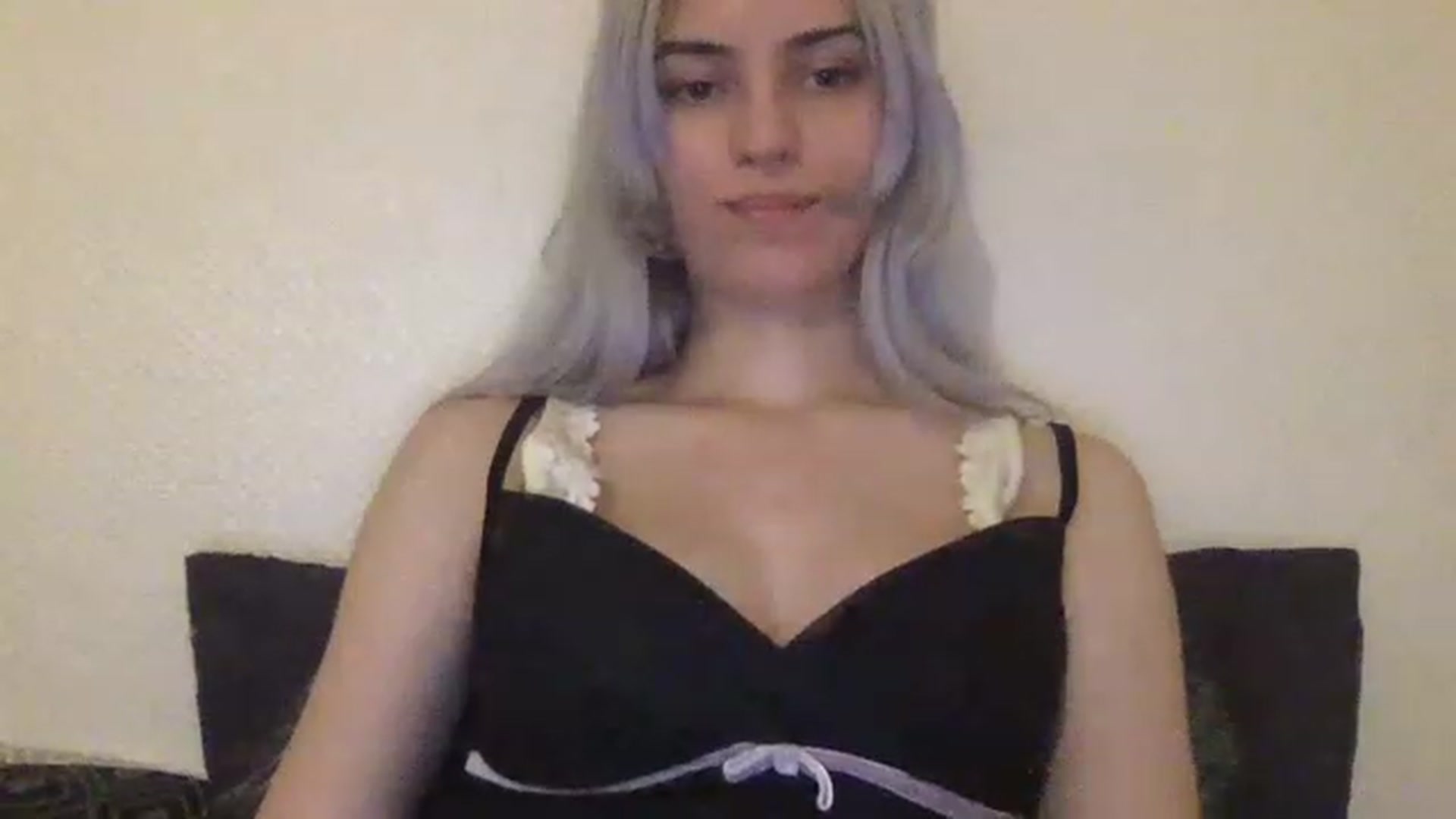Gallery image thumbnail from LLuckyGirl's myfreecams stream on, 06/14/2023, 01:59 image 12 of 20