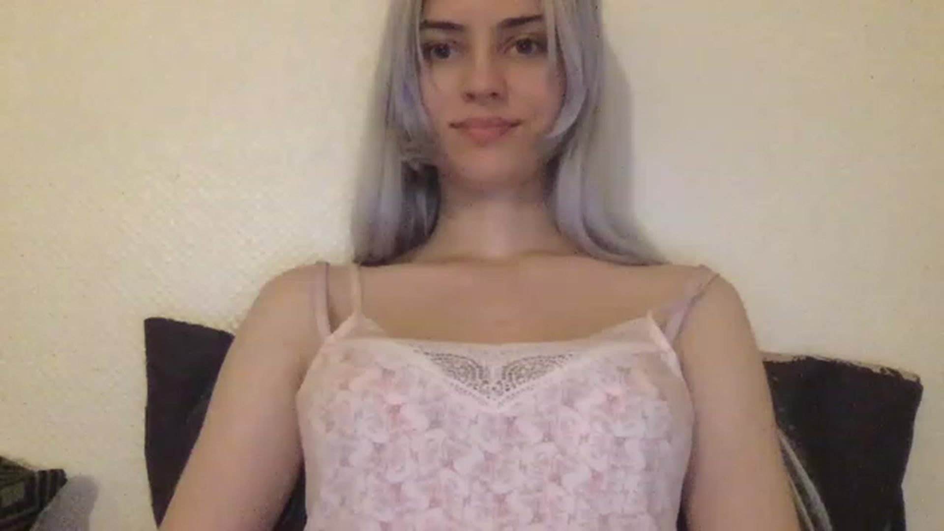 Gallery image thumbnail from LLuckyGirl's myfreecams stream on, 06/15/2023, 02:42 image 2 of 20