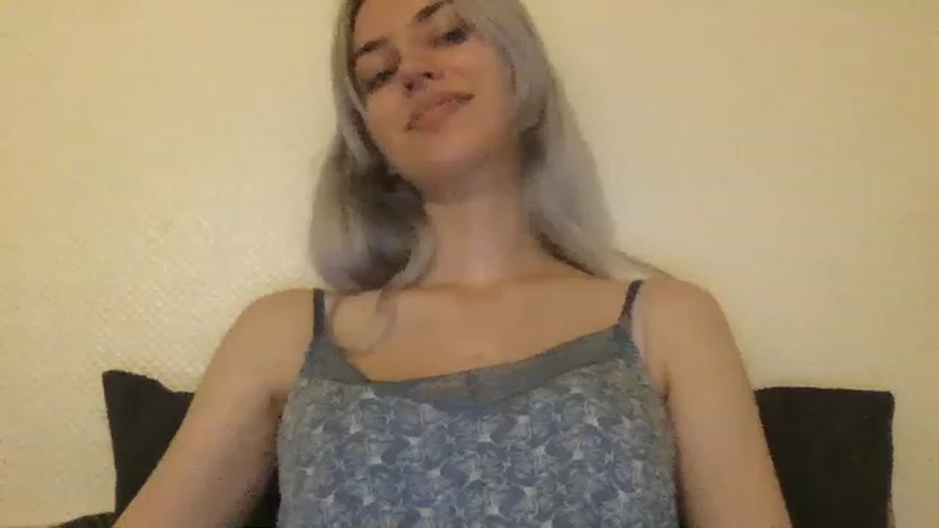 Gallery image thumbnail from LLuckyGirl's myfreecams stream on, 06/15/2023, 23:15 image 2 of 20