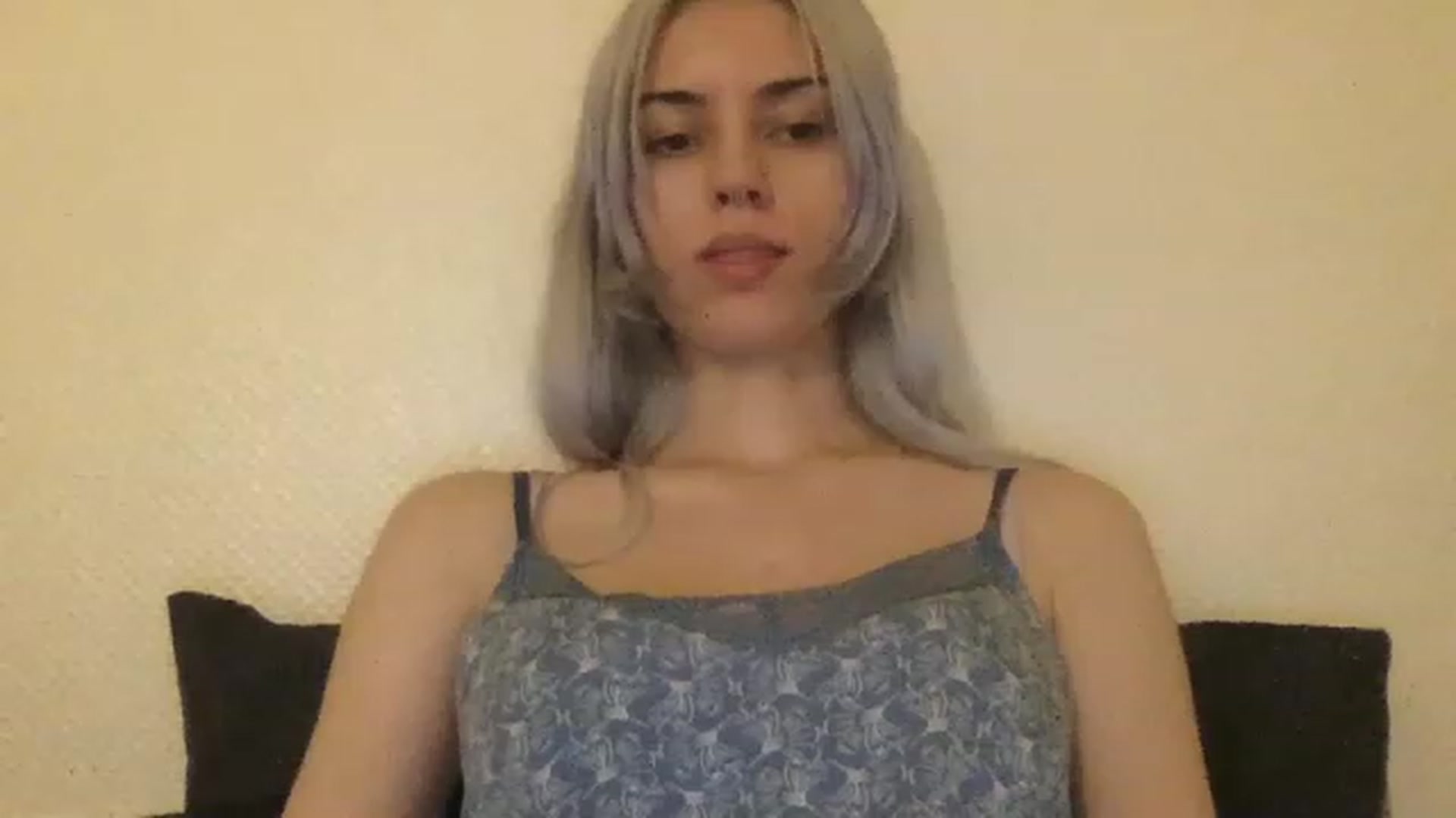 Gallery image thumbnail from LLuckyGirl's myfreecams stream on, 06/15/2023, 23:15 image 5 of 20