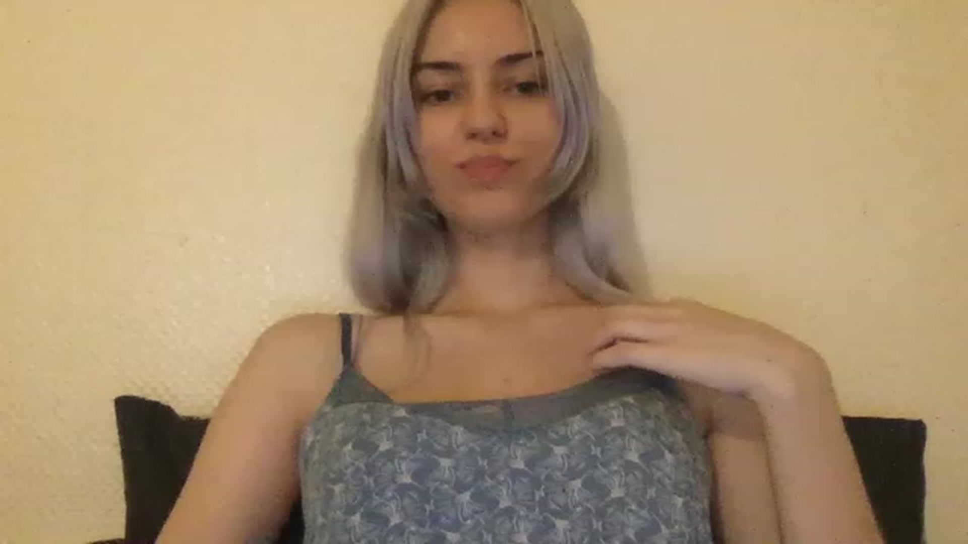 Gallery image thumbnail from LLuckyGirl's myfreecams stream on, 06/15/2023, 23:15 image 11 of 20