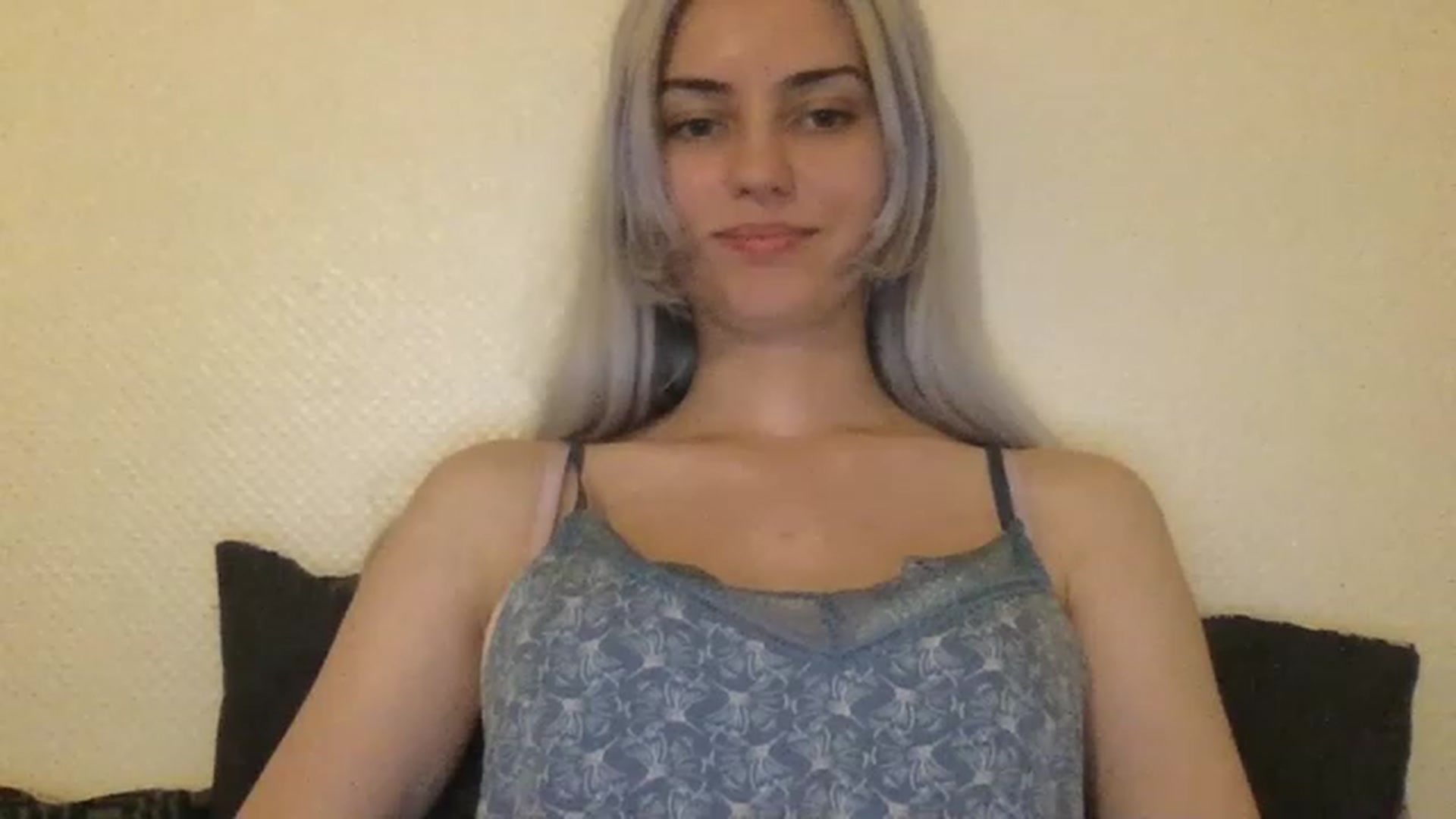 Gallery image thumbnail from LLuckyGirl's myfreecams stream on, 06/16/2023, 24:13 image 11 of 20