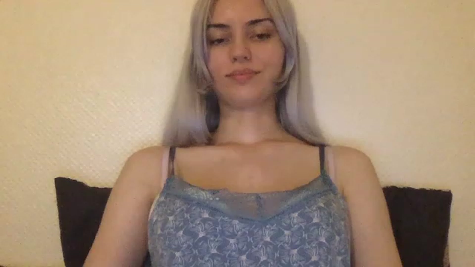 Gallery image thumbnail from LLuckyGirl's myfreecams stream on, 06/16/2023, 02:12 image 7 of 20