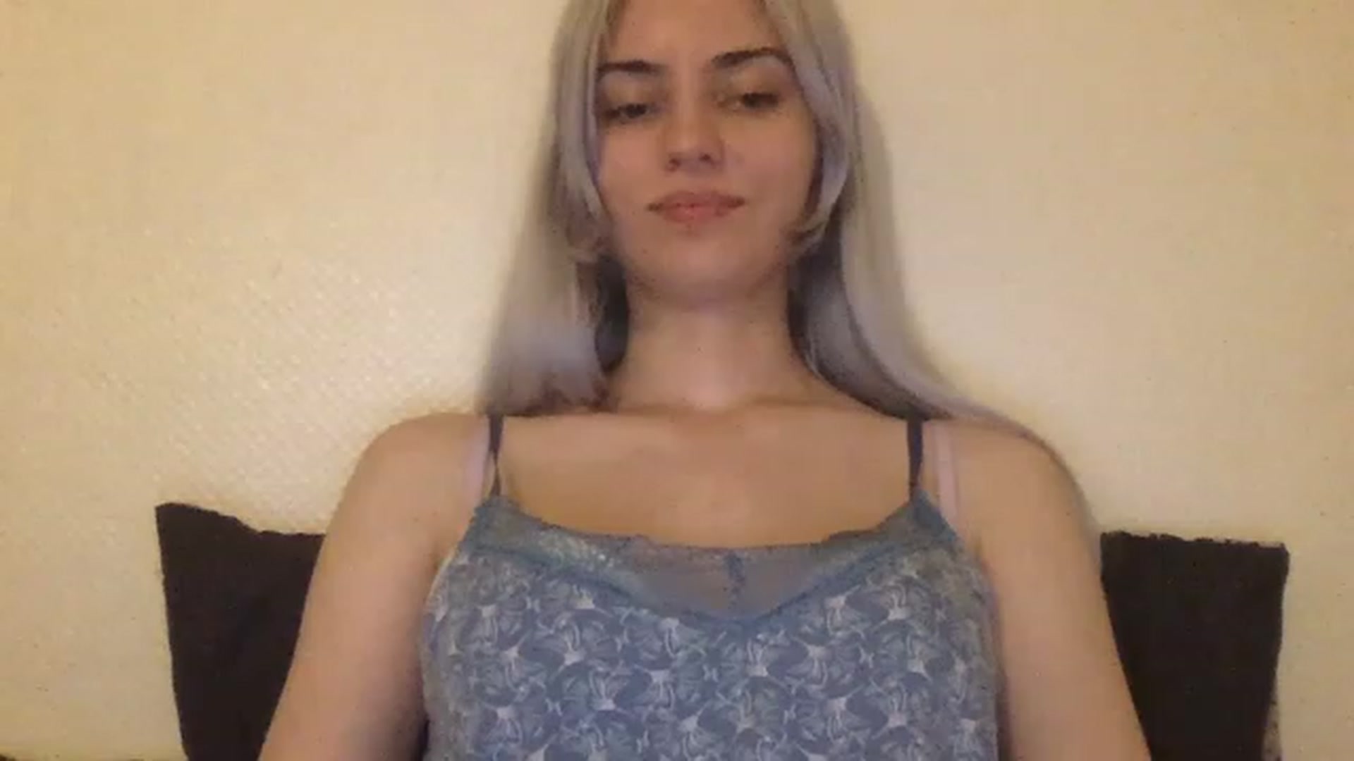 Gallery image thumbnail from LLuckyGirl's myfreecams stream on, 06/16/2023, 02:12 image 6 of 20