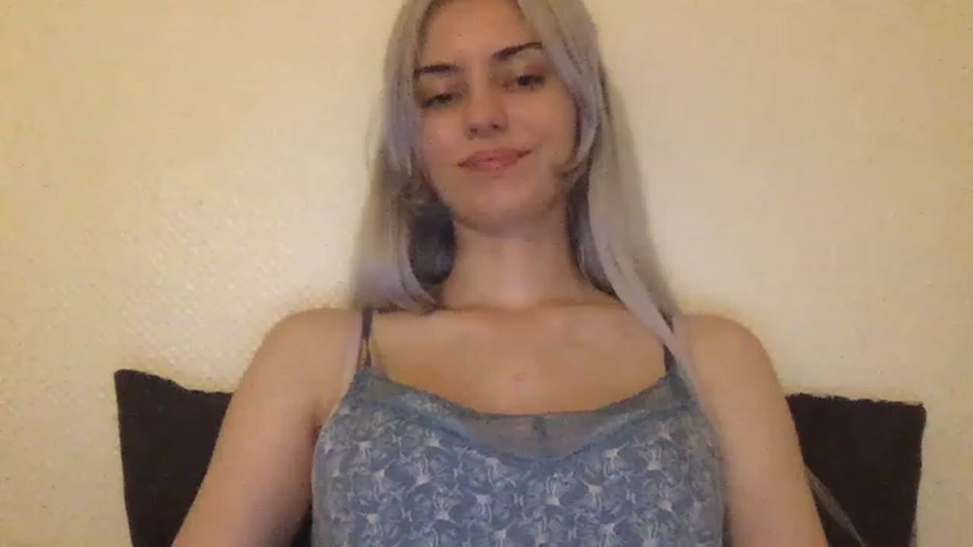 Gallery image thumbnail from LLuckyGirl's myfreecams stream on, 06/16/2023, 02:12 image 12 of 20