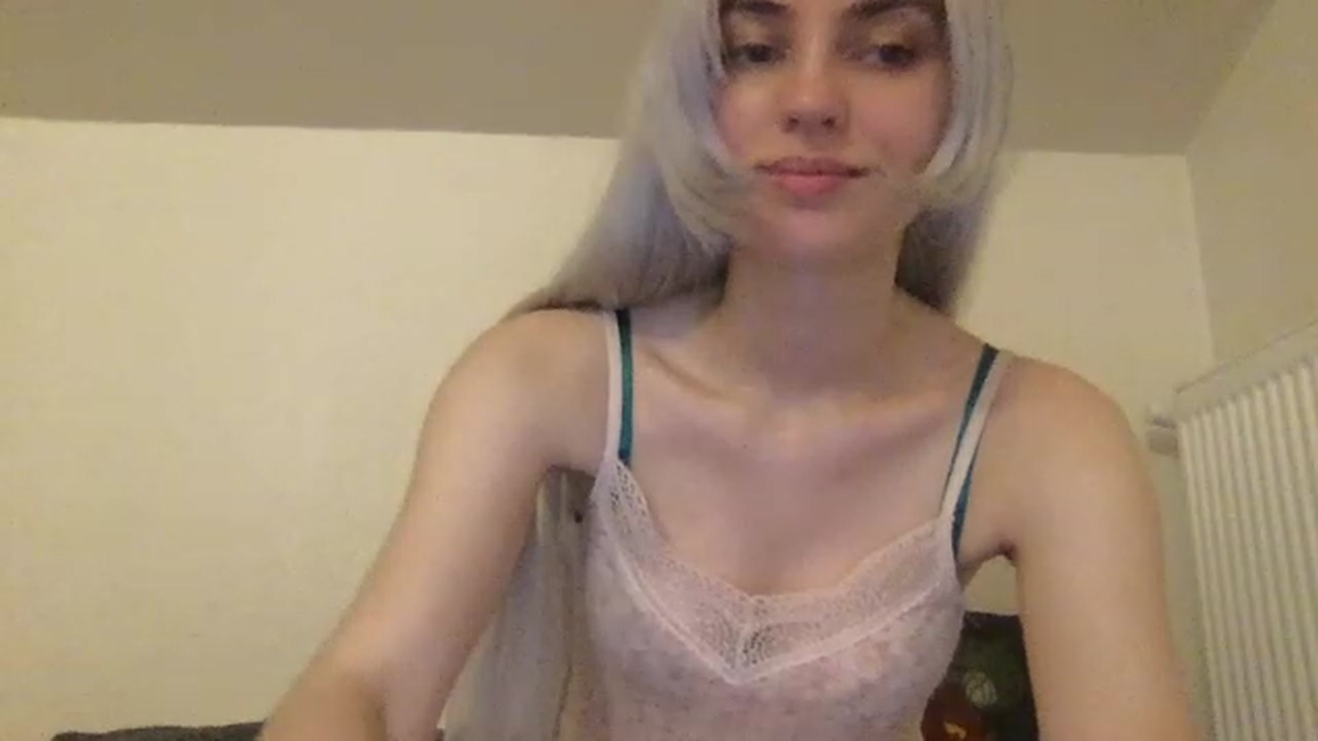 Gallery image thumbnail from LLuckyGirl's myfreecams stream on, 06/19/2023, 23:40 image 4 of 20