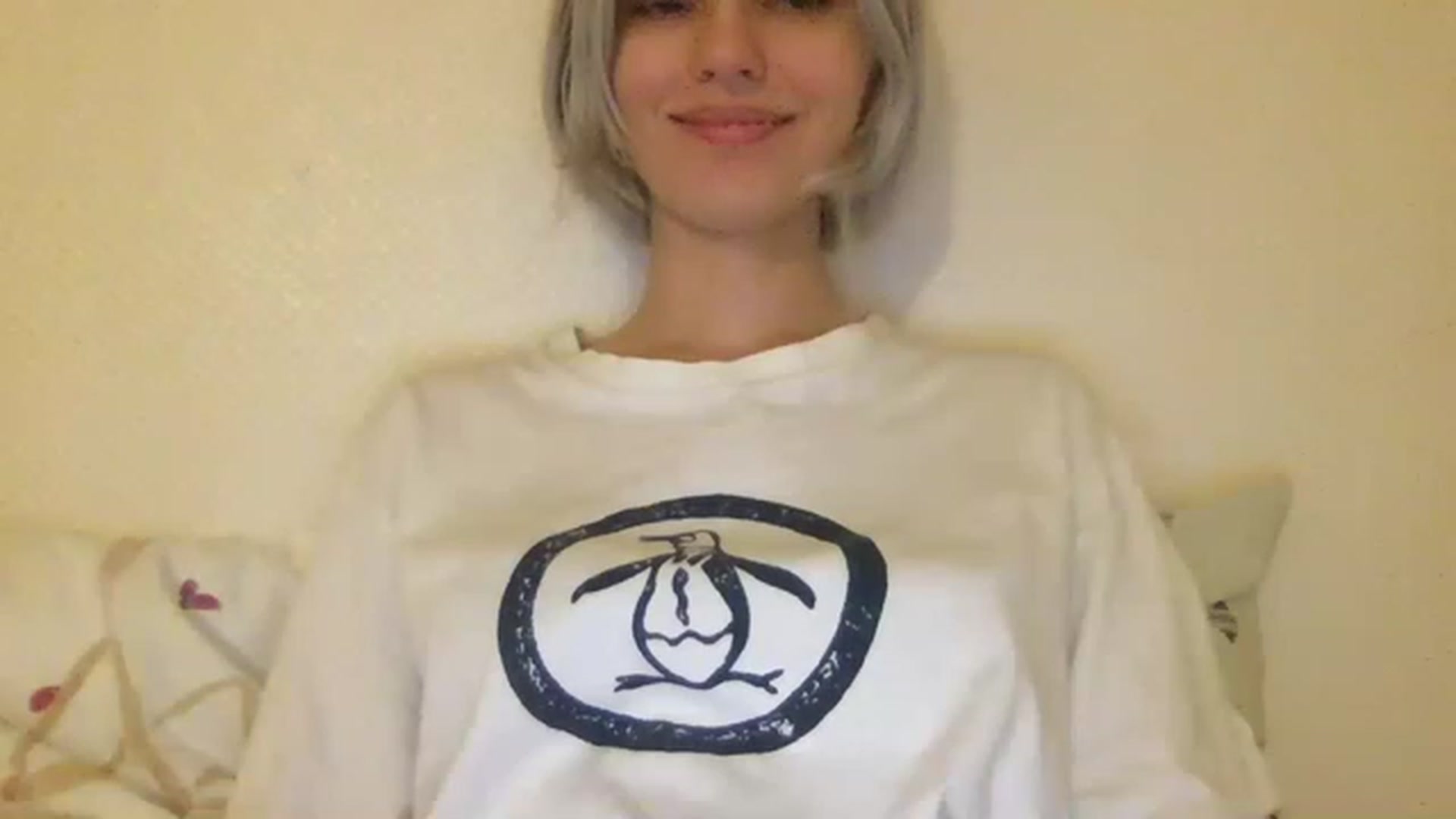 Gallery image thumbnail from LLuckyGirl's myfreecams stream on, 08/07/2023, 24:00 image 7 of 20