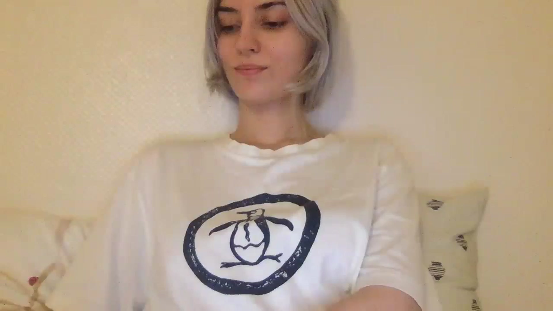 Gallery image thumbnail from LLuckyGirl's myfreecams stream on, 08/07/2023, 24:57 image 2 of 20