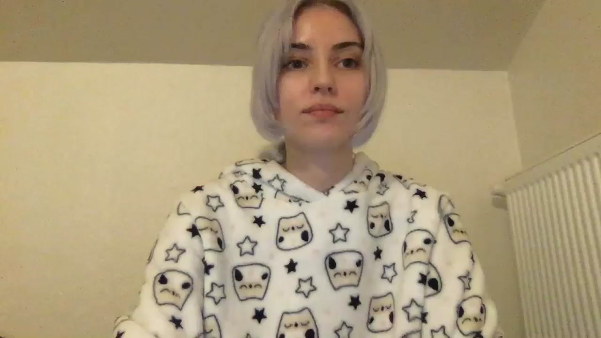 Gallery image thumbnail from LLuckyGirl's myfreecams stream on, 12/12/2023, 24:01 image 20 of 20