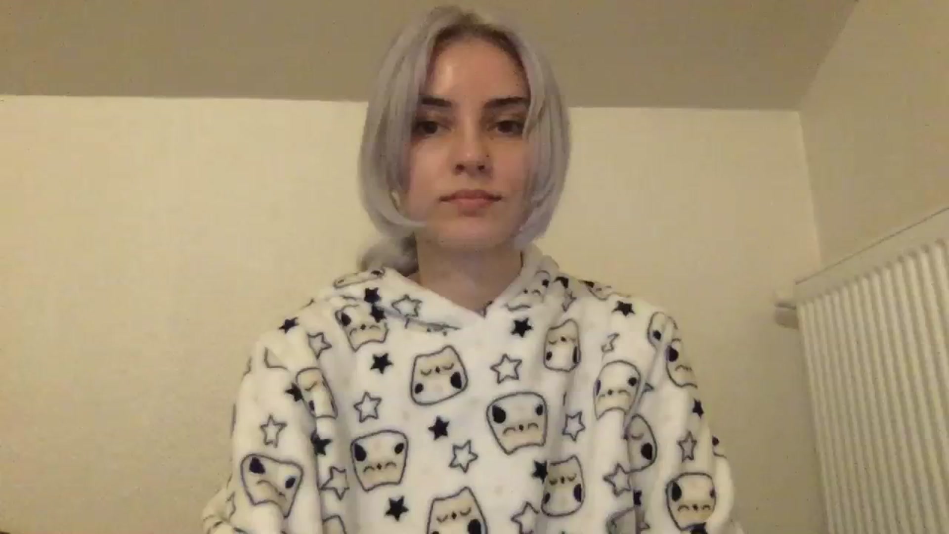 Gallery image thumbnail from LLuckyGirl's myfreecams stream on, 12/12/2023, 24:48 image 13 of 20