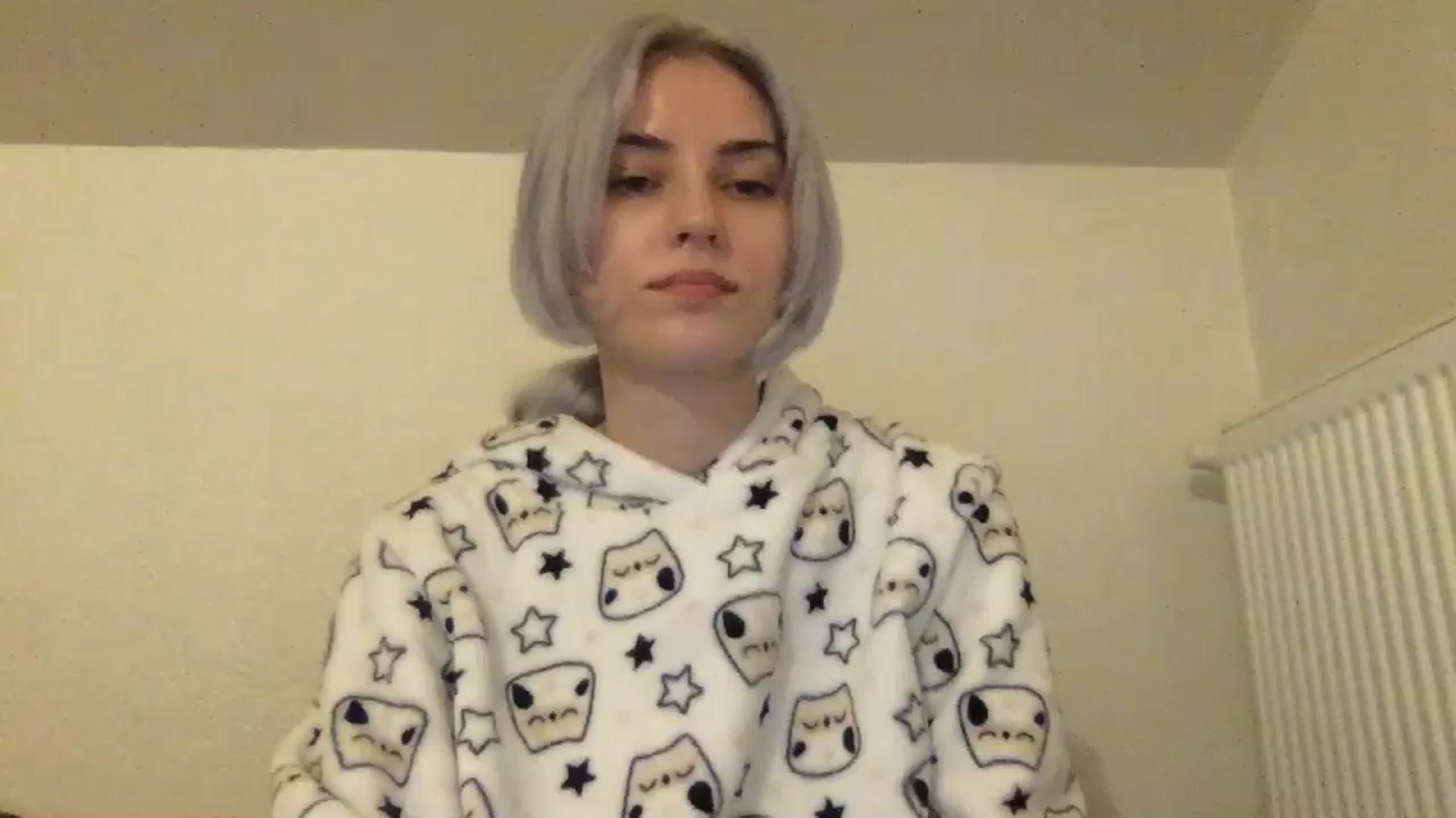 Gallery image thumbnail from LLuckyGirl's myfreecams stream on, 12/12/2023, 24:48 image 3 of 20