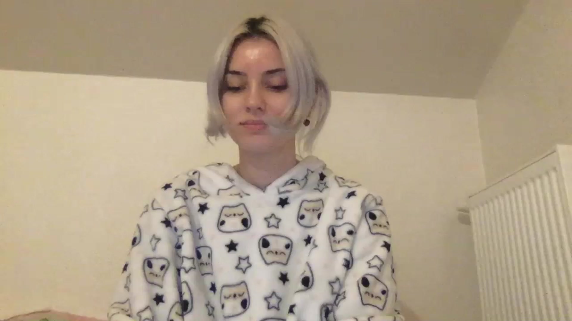 Gallery image thumbnail from LLuckyGirl's myfreecams stream on, 01/27/2024, 01:04 image 11 of 20
