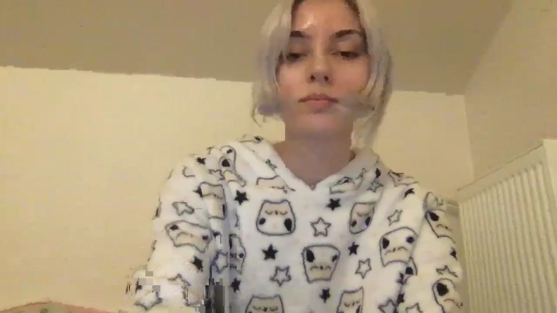 Gallery image thumbnail from LLuckyGirl's myfreecams stream on, 01/27/2024, 01:04 image 14 of 20