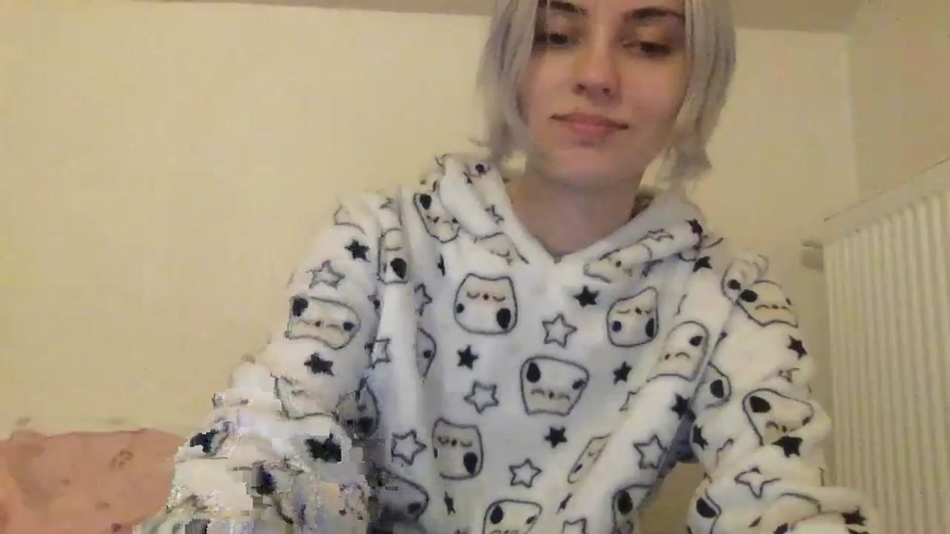 Gallery image thumbnail from LLuckyGirl's myfreecams stream on, 01/31/2024, 01:41 image 5 of 20