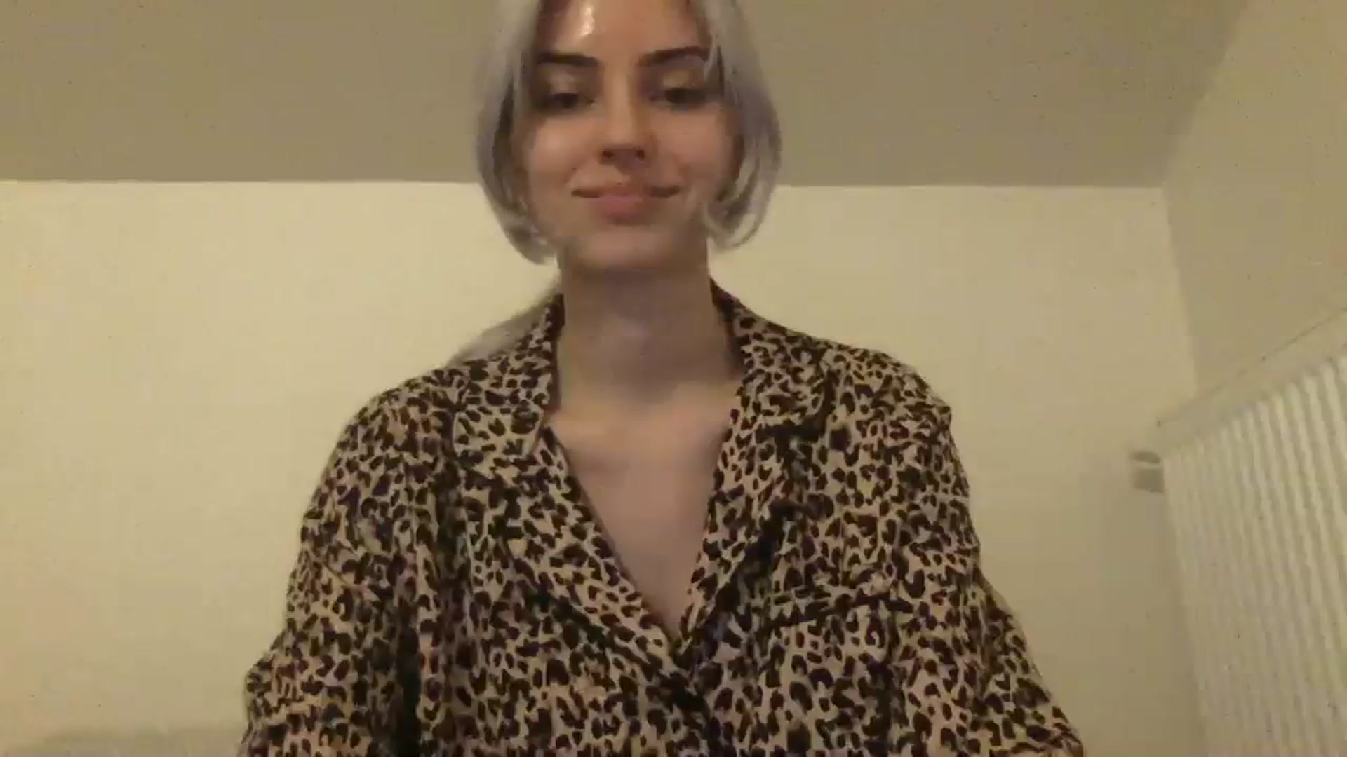Gallery image thumbnail from LLuckyGirl's myfreecams stream on, 03/16/2024, 24:54 image 7 of 20
