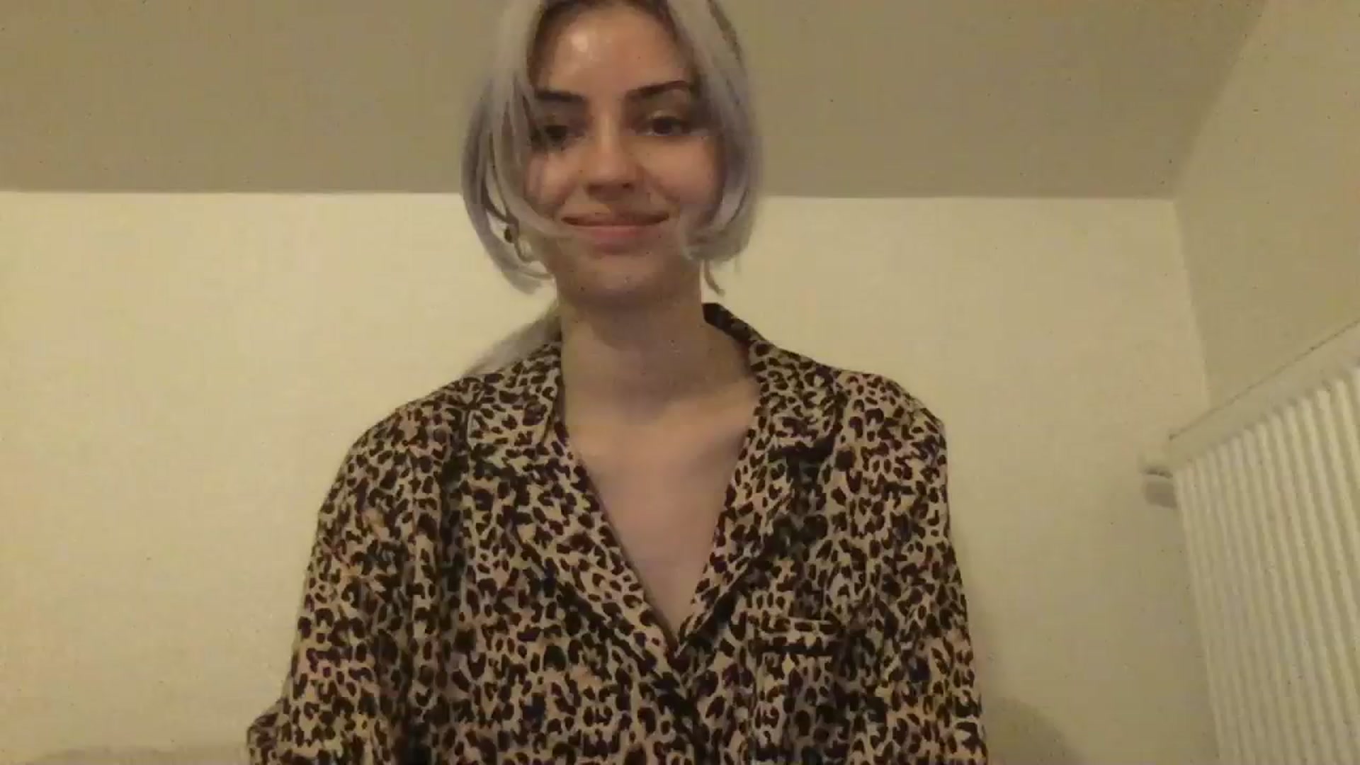 Gallery image thumbnail from LLuckyGirl's myfreecams stream on, 03/16/2024, 24:54 image 13 of 20