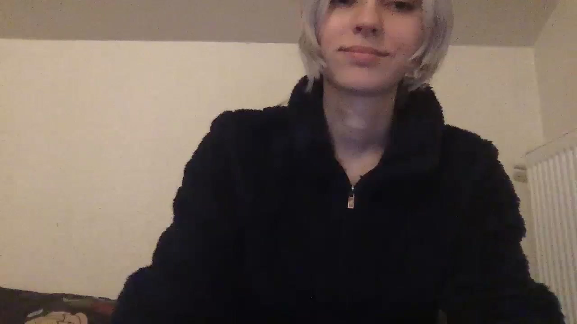 Gallery image thumbnail from LLuckyGirl's myfreecams stream on, 03/31/2024, 01:36 image 13 of 20