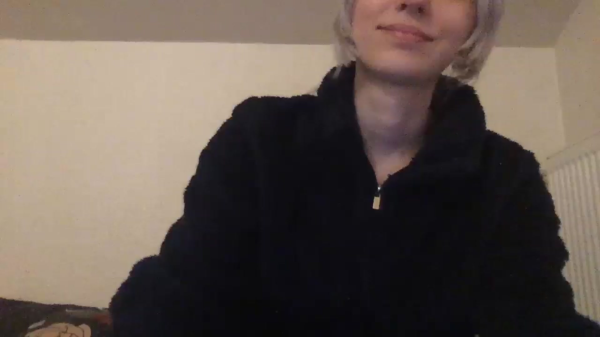 Gallery image thumbnail from LLuckyGirl's myfreecams stream on, 03/31/2024, 01:36 image 15 of 20