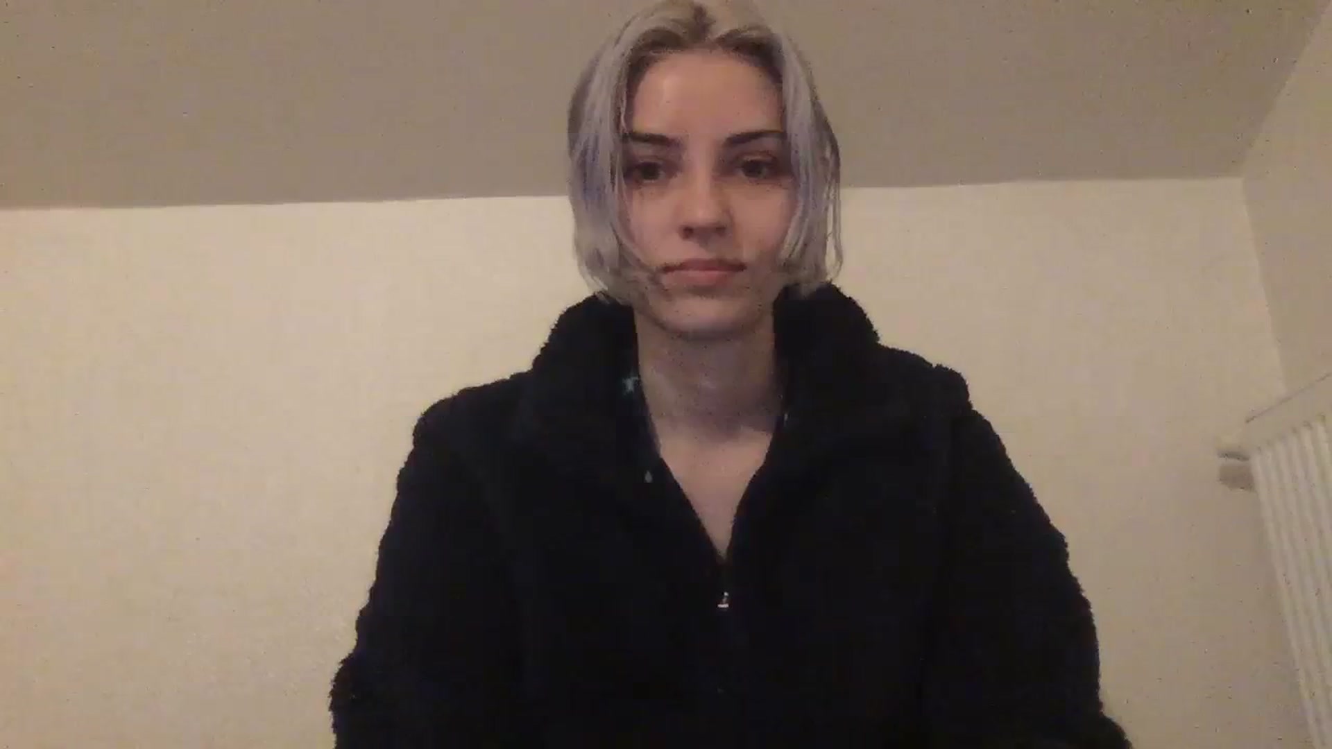 Gallery image thumbnail from LLuckyGirl's myfreecams stream on, 04/09/2024, 22:22 image 8 of 20
