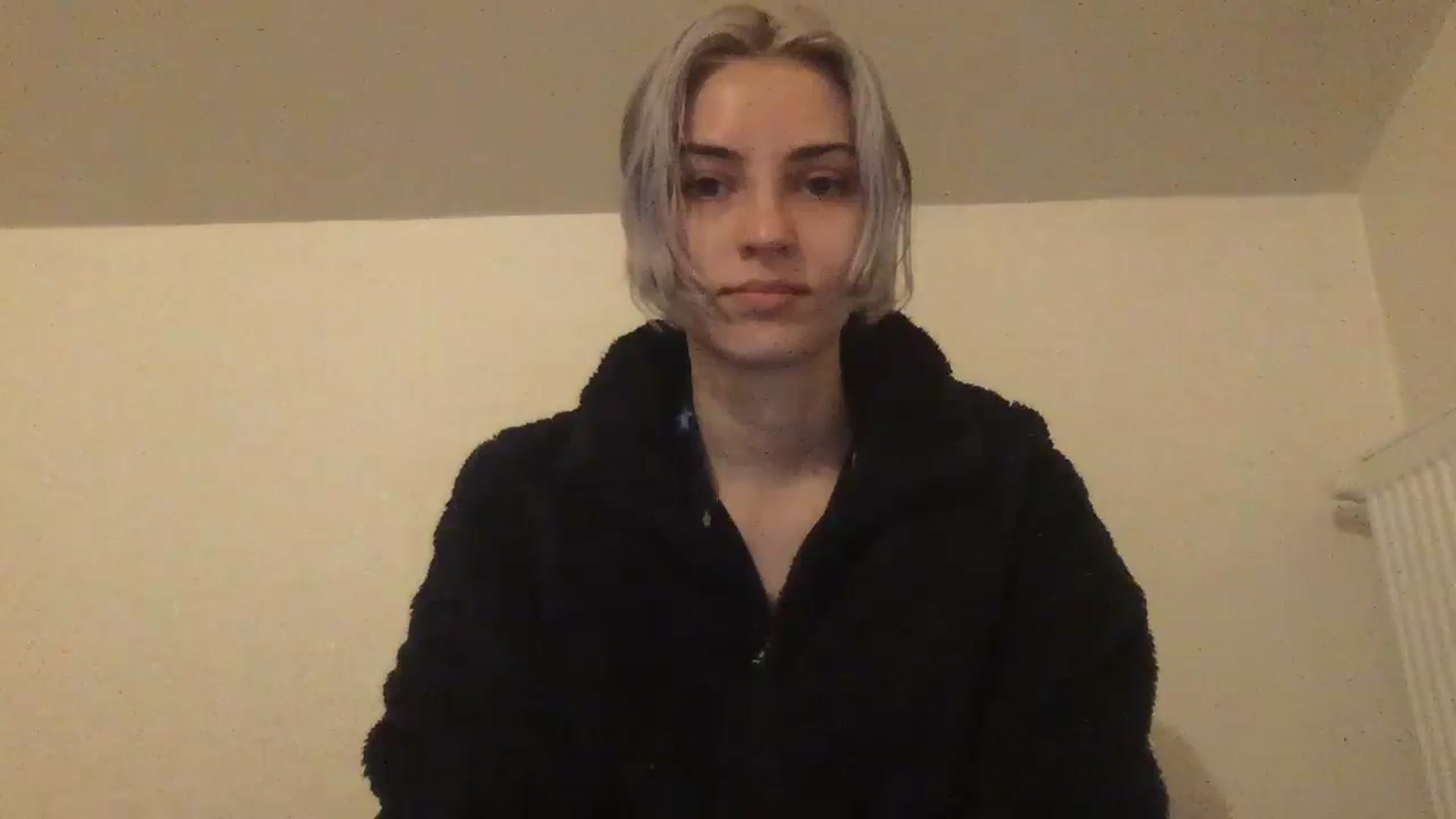 Gallery image thumbnail from LLuckyGirl's myfreecams stream on, 04/09/2024, 22:22 image 13 of 20