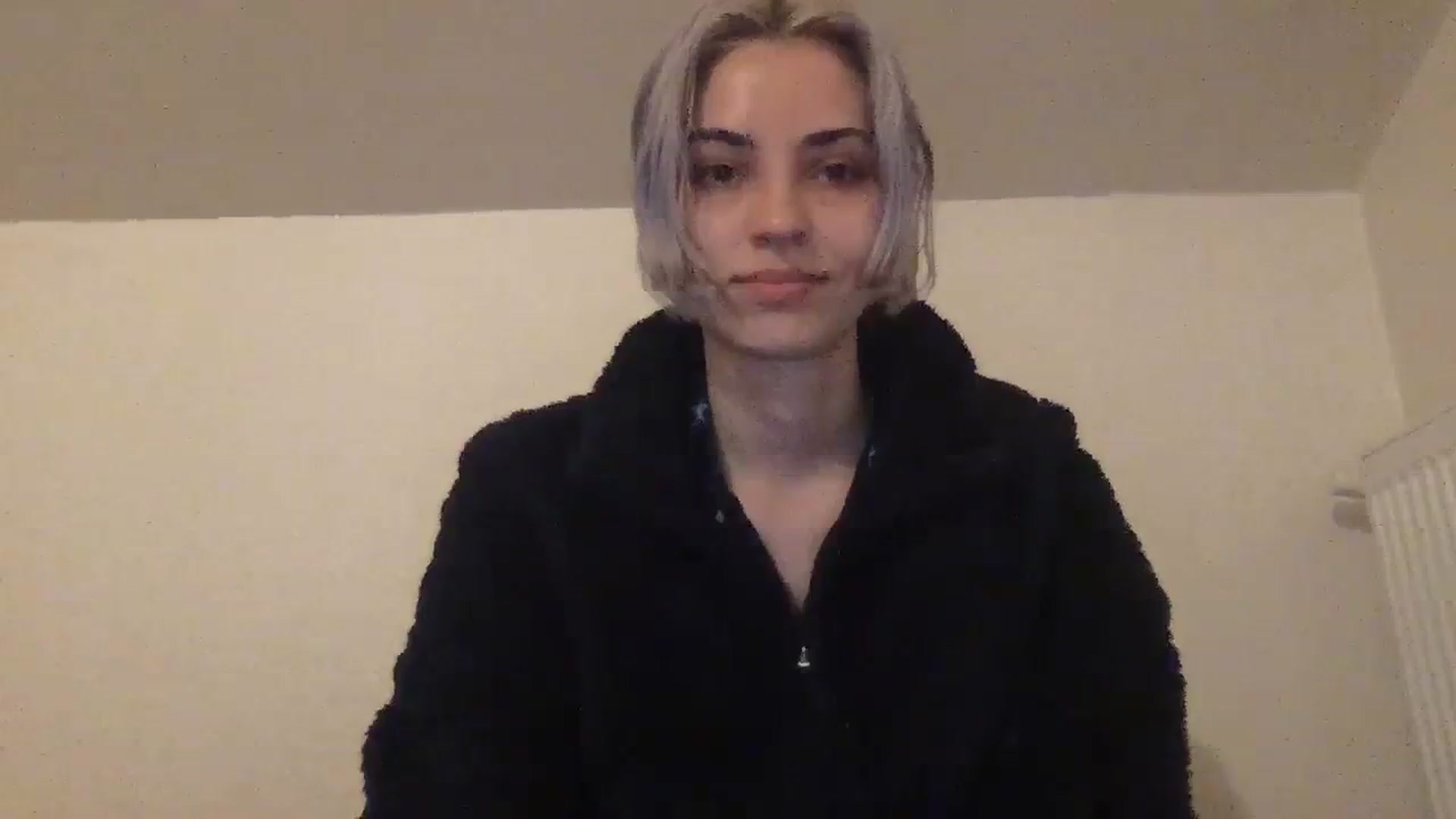 Gallery image thumbnail from LLuckyGirl's myfreecams stream on, 04/09/2024, 22:22 image 5 of 20