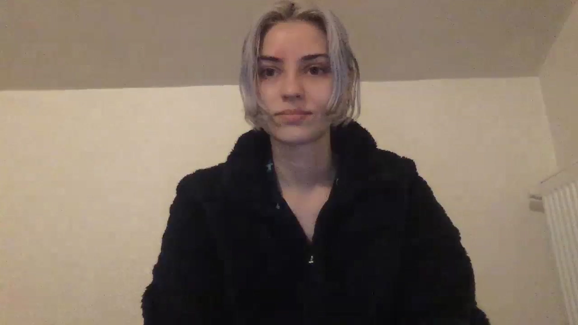 Gallery image thumbnail from LLuckyGirl's myfreecams stream on, 04/09/2024, 22:22 image 7 of 20