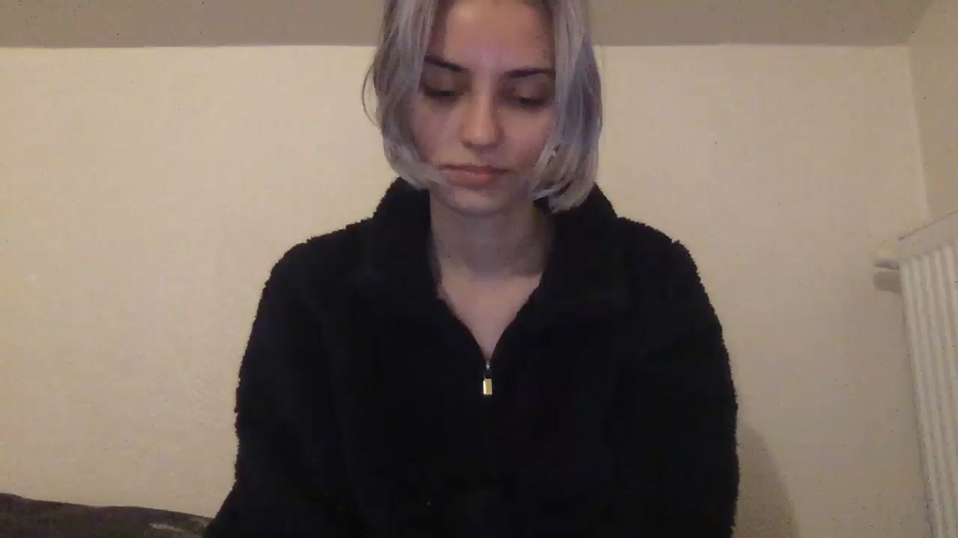 Gallery image thumbnail from LLuckyGirl's myfreecams stream on, 04/12/2024, 01:06 image 1 of 20