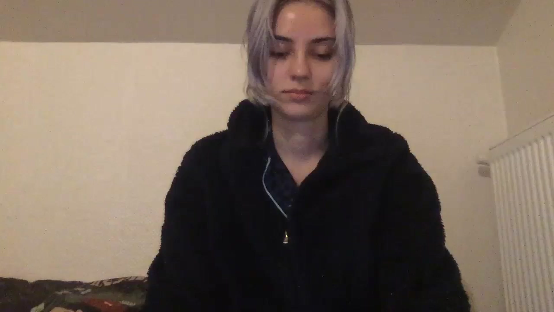 Gallery image thumbnail from LLuckyGirl's myfreecams stream on, 04/13/2024, 24:39 image 10 of 20