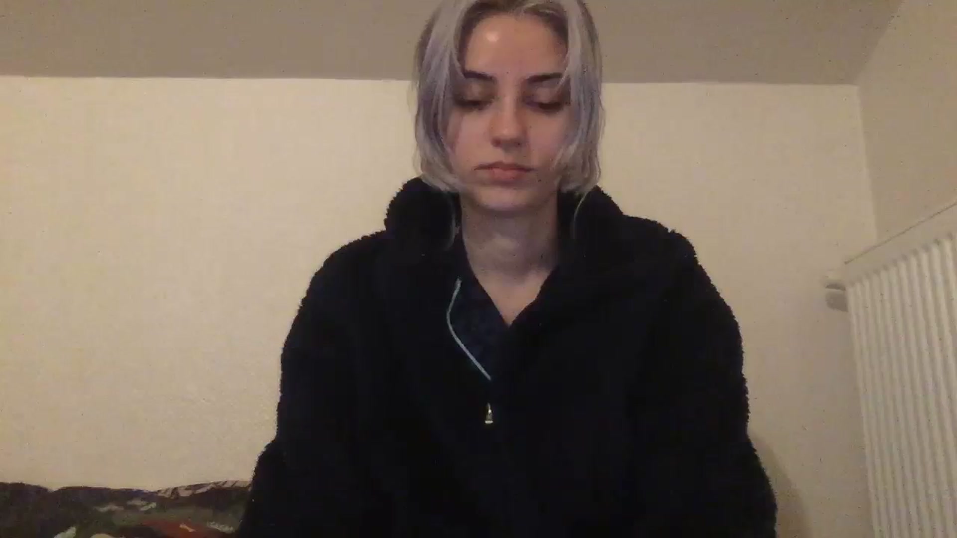 Gallery image thumbnail from LLuckyGirl's myfreecams stream on, 04/13/2024, 24:39 image 5 of 20