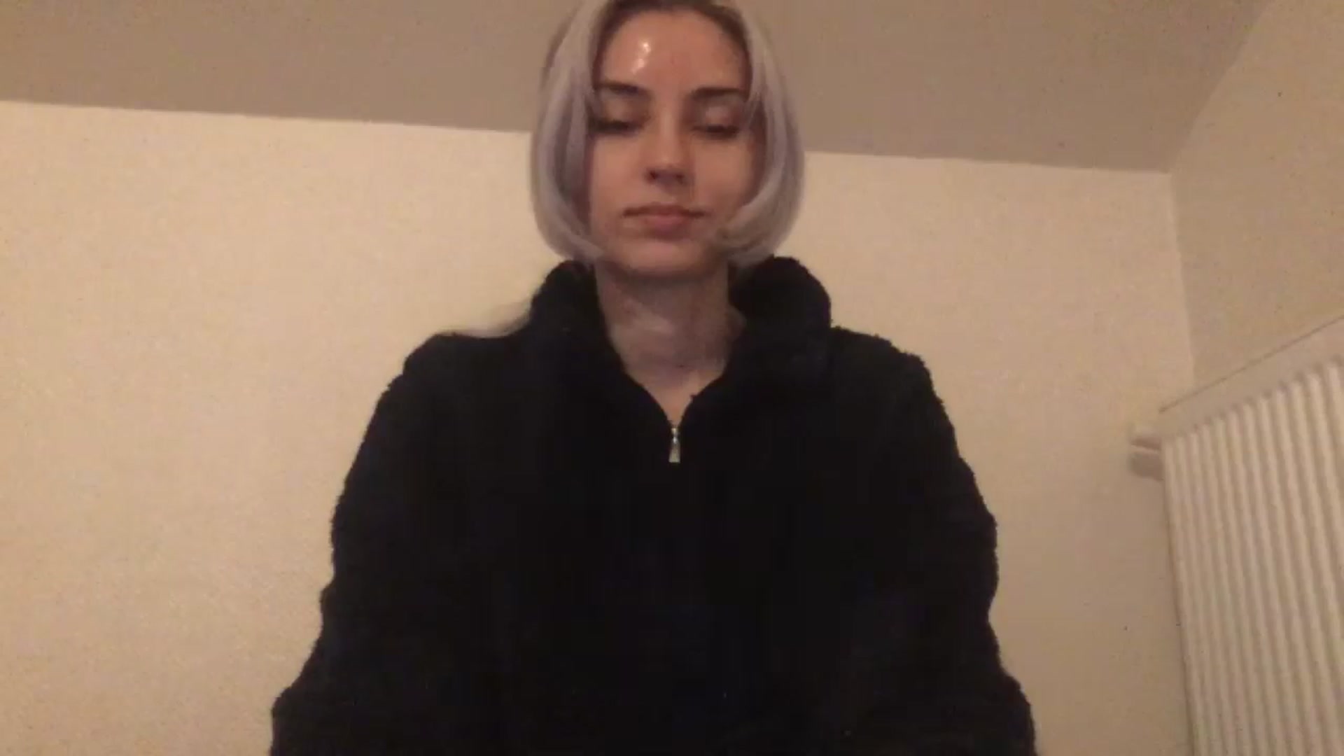 Gallery image thumbnail from LLuckyGirl's myfreecams stream on, 04/24/2024, 23:18 image 4 of 20