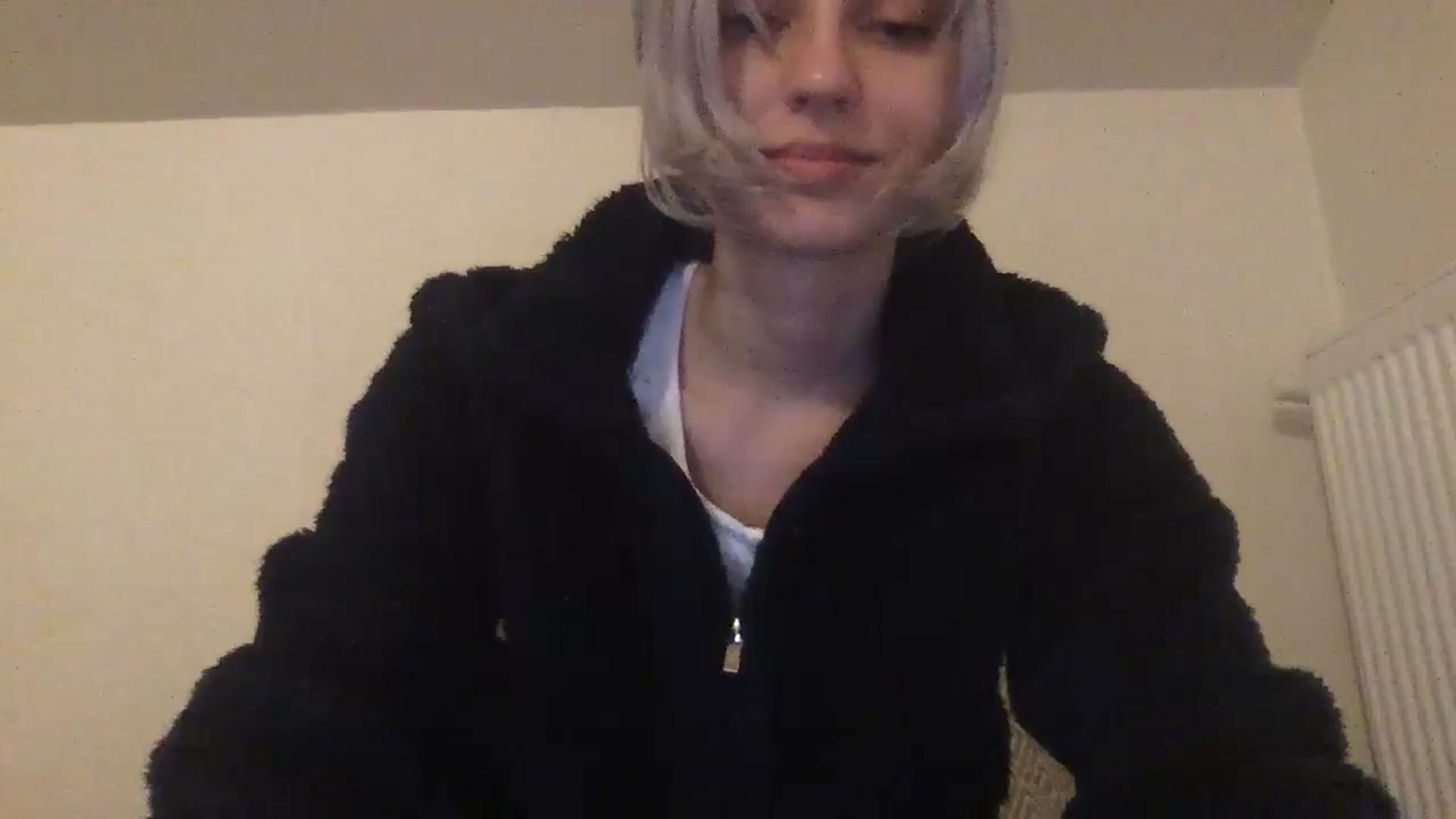 Gallery image thumbnail from LLuckyGirl's myfreecams stream on, 04/28/2024, 23:29 image 7 of 20