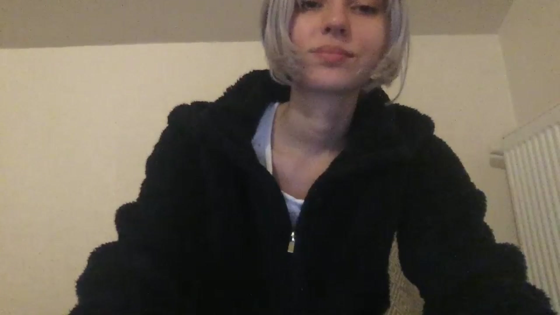 Gallery image thumbnail from LLuckyGirl's myfreecams stream on, 04/28/2024, 23:29 image 3 of 20