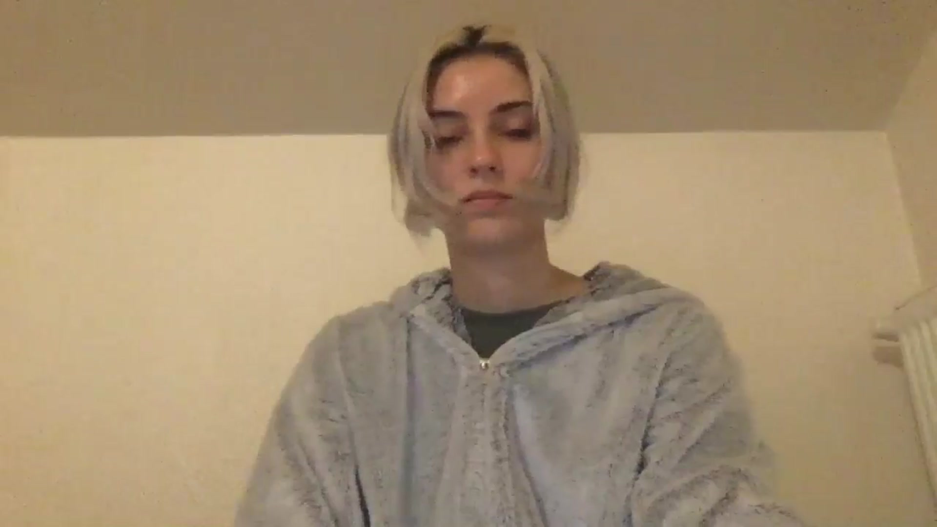 Gallery image thumbnail from LLuckyGirl's myfreecams stream on, 05/07/2024, 23:54 image 18 of 20