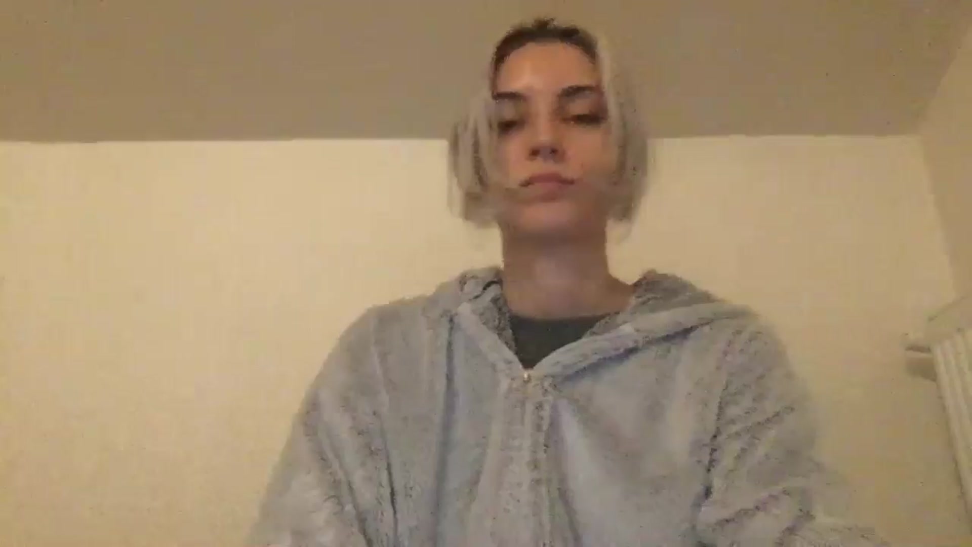 Gallery image thumbnail from LLuckyGirl's myfreecams stream on, 05/07/2024, 23:54 image 19 of 20